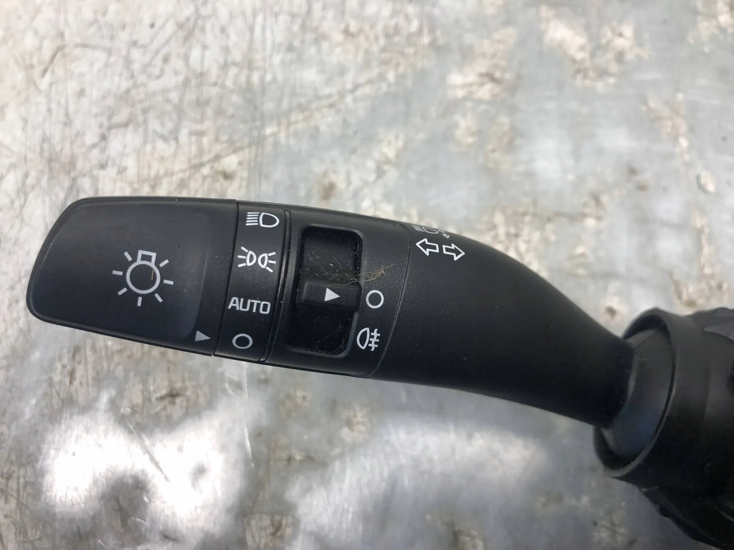 DEVIO LUCI TERGICRISTALLO TERGI KIA RIO IV 93403-H8850