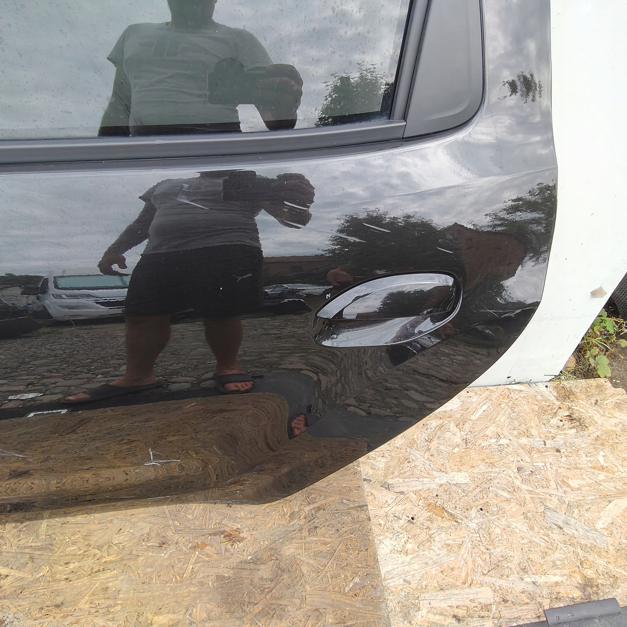door rear. rear part left DACIA DUSTER II