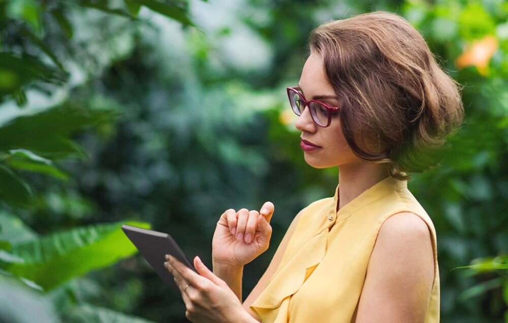 Czytnik E-Booków INKBOOK Calypso Plus Czerwony Przekątna ekranu 6