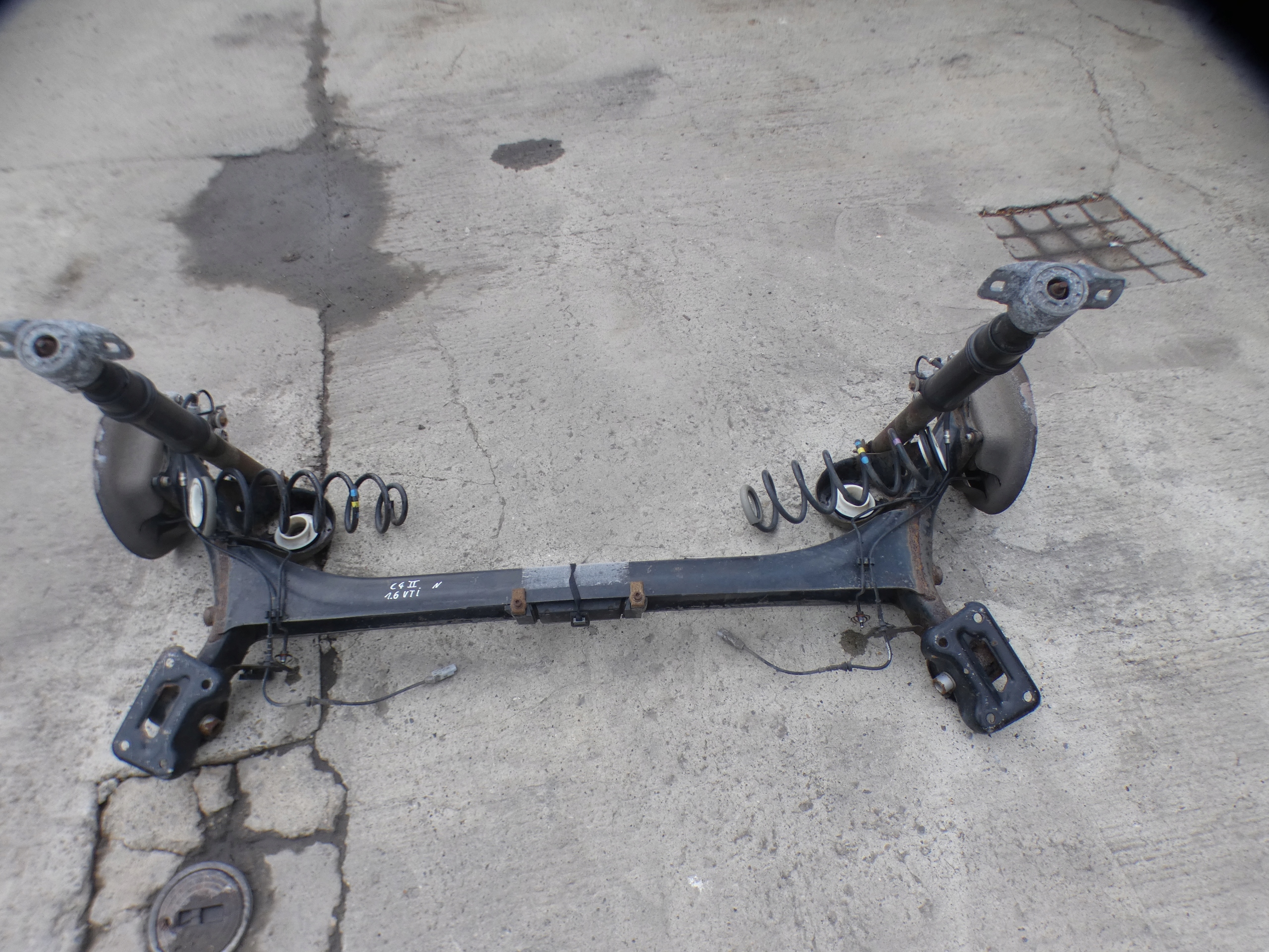 CITROEN C4 II 1.6 VTI 20111R sider axis rear part + shock absorbers + discs