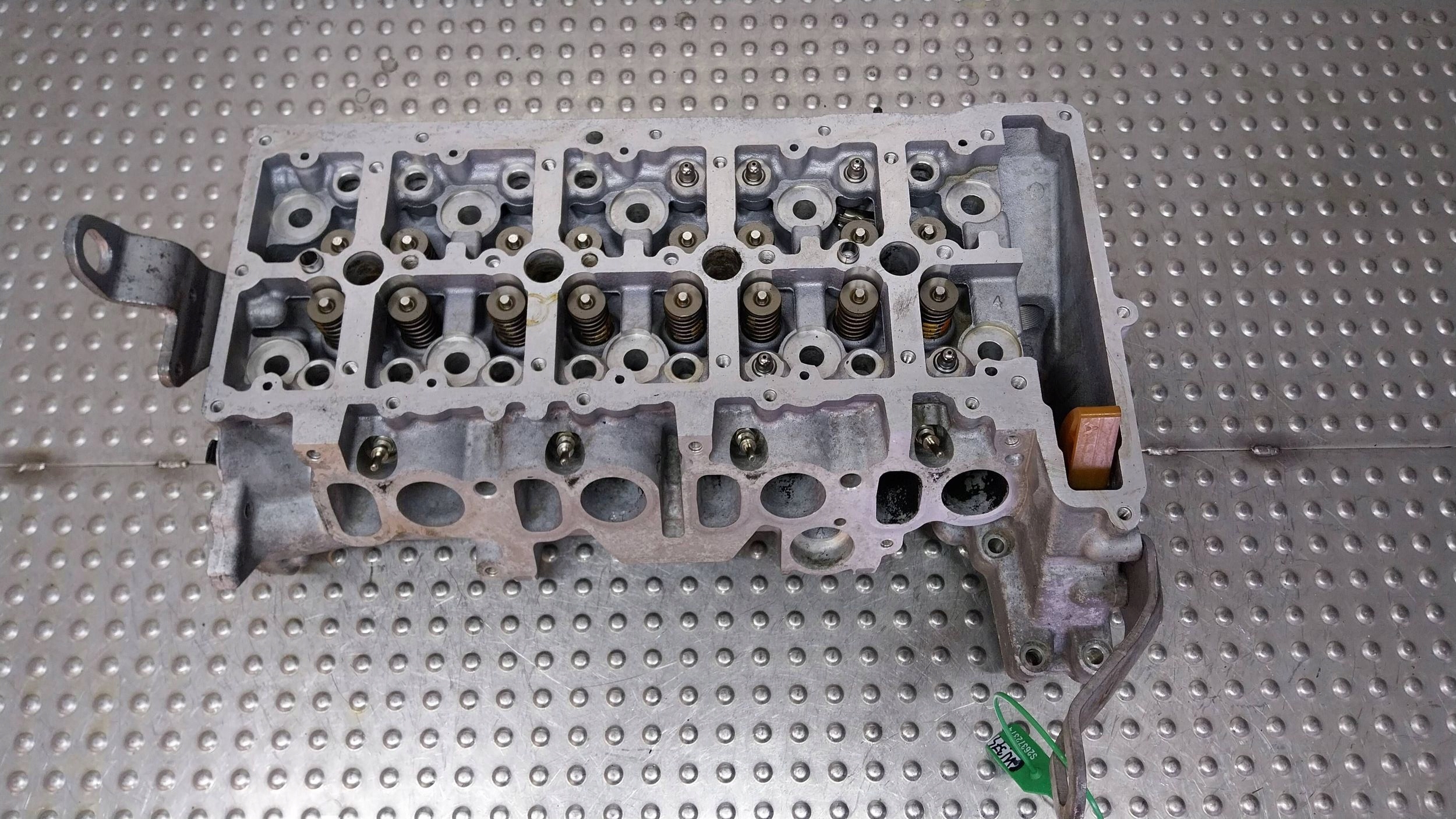 hlava MOTORA 7787678 BMW X3 E83 E60 E61 E90 E91 E87 2.0D N47D20A N47D20C