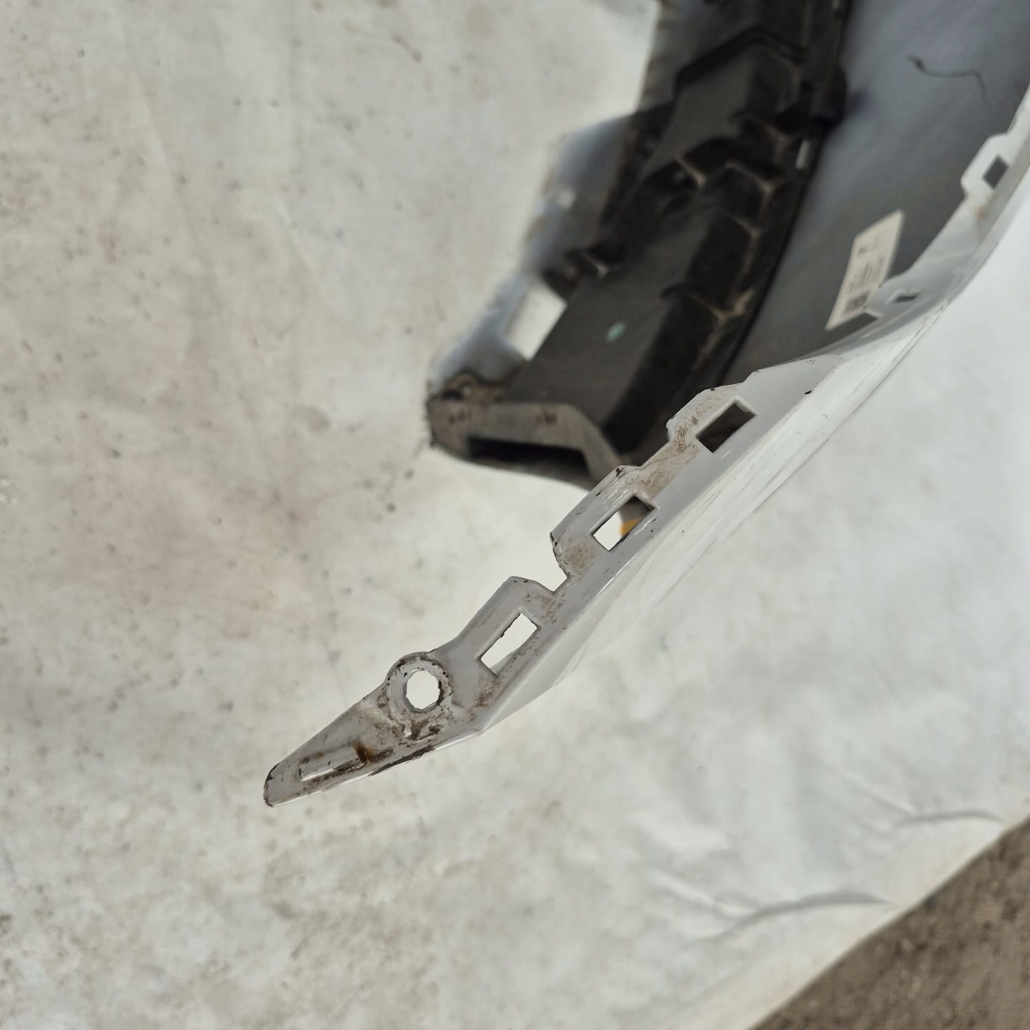 TESLA MODEL 3 III LIFT 23- bumper front front