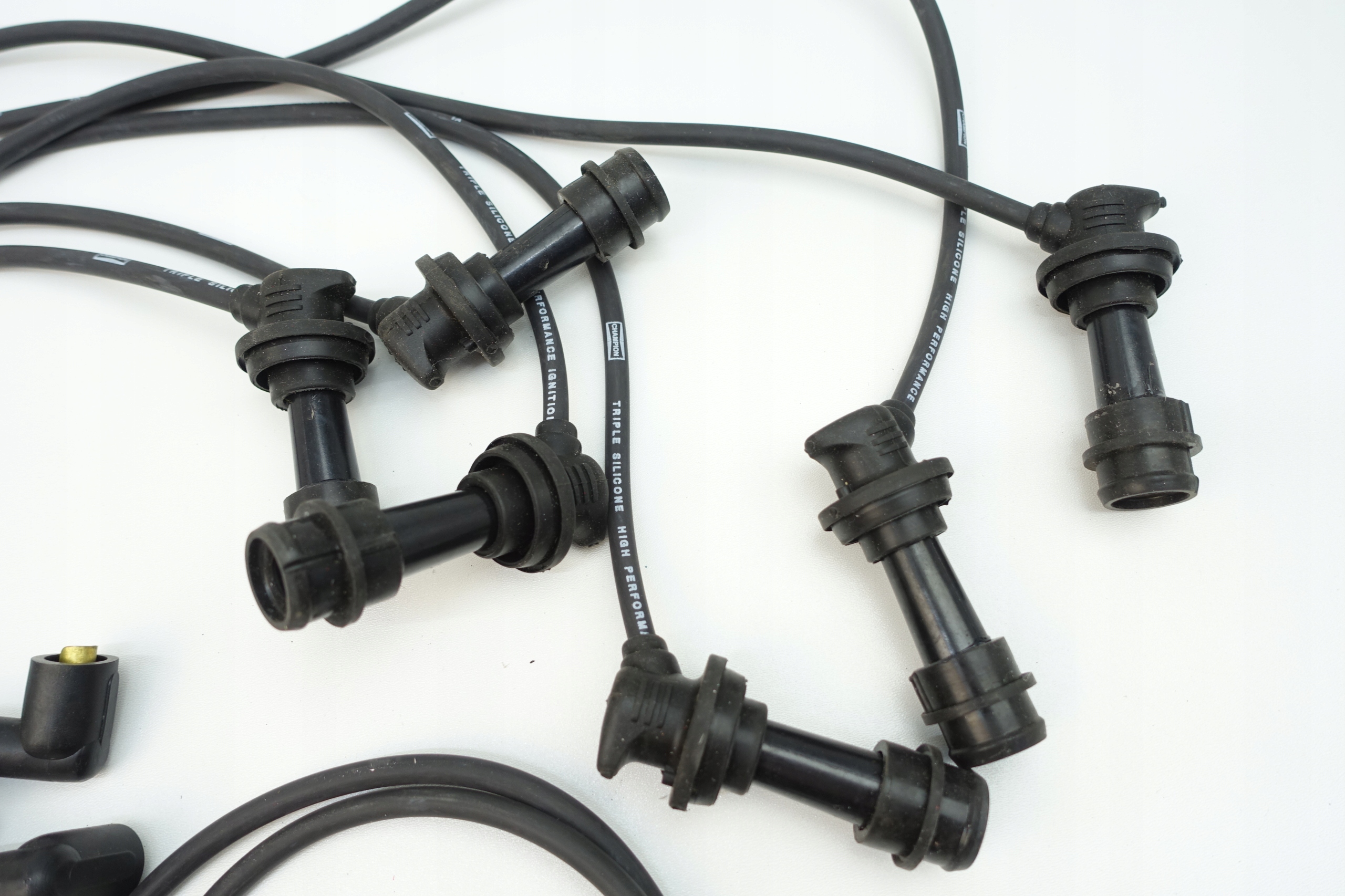 ZESTAW KABLI ZAPLONOWYCH CHAMPION Car type Passenger cars