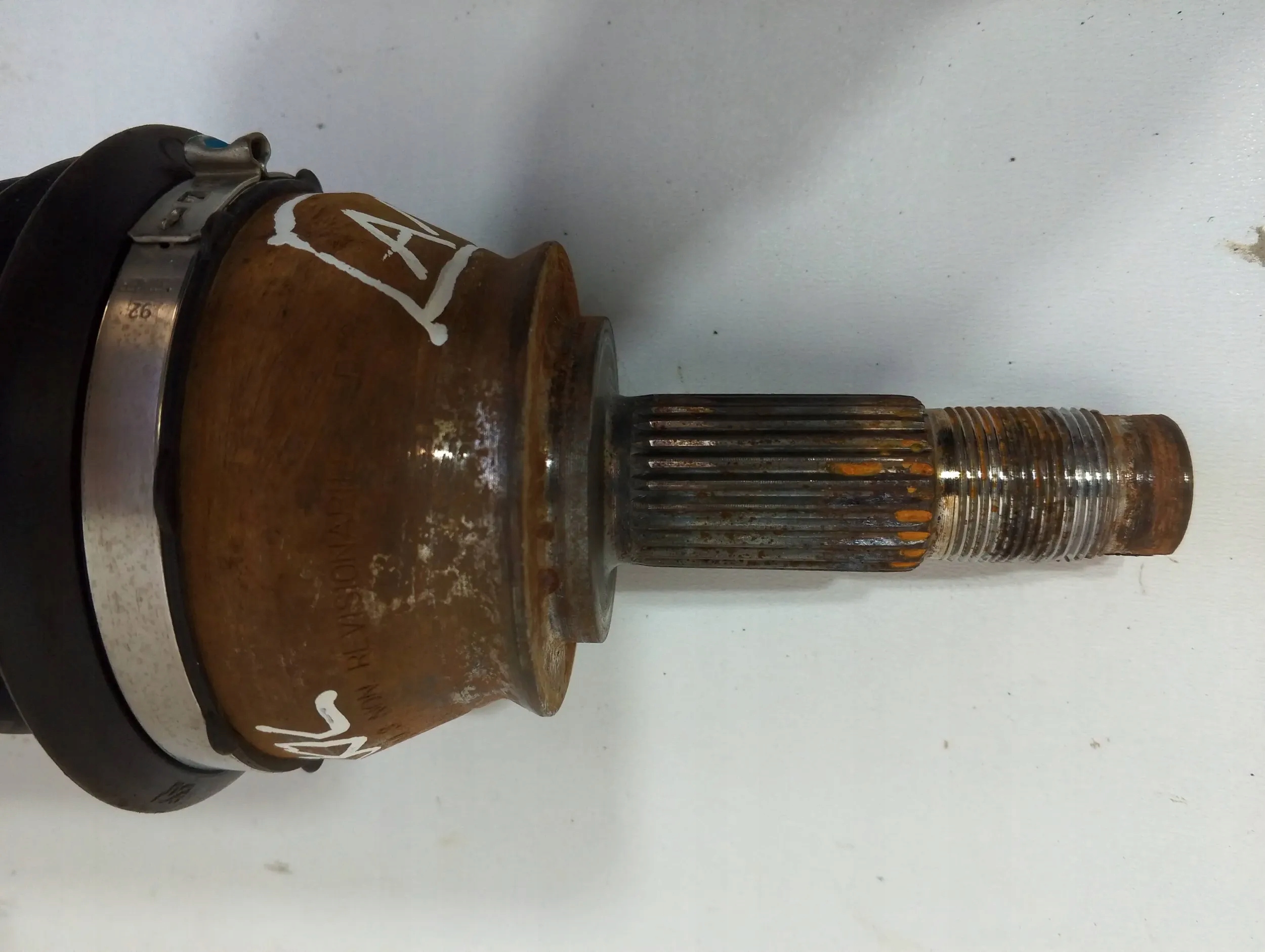 Fiat 500L semi-axis front left 25 zeby (A192)