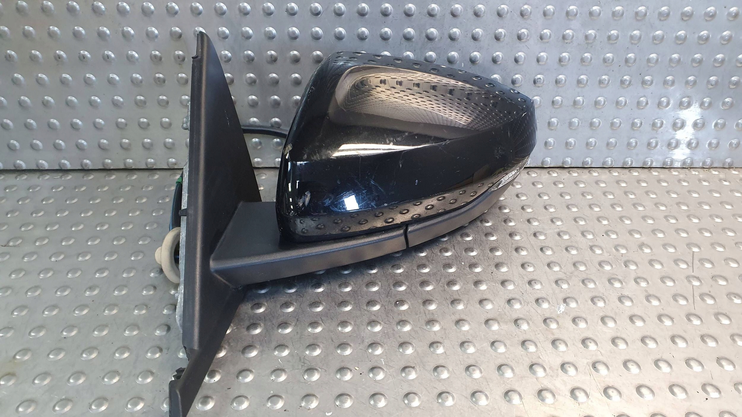 mirror left AUDI A1 II 8 PIN 18