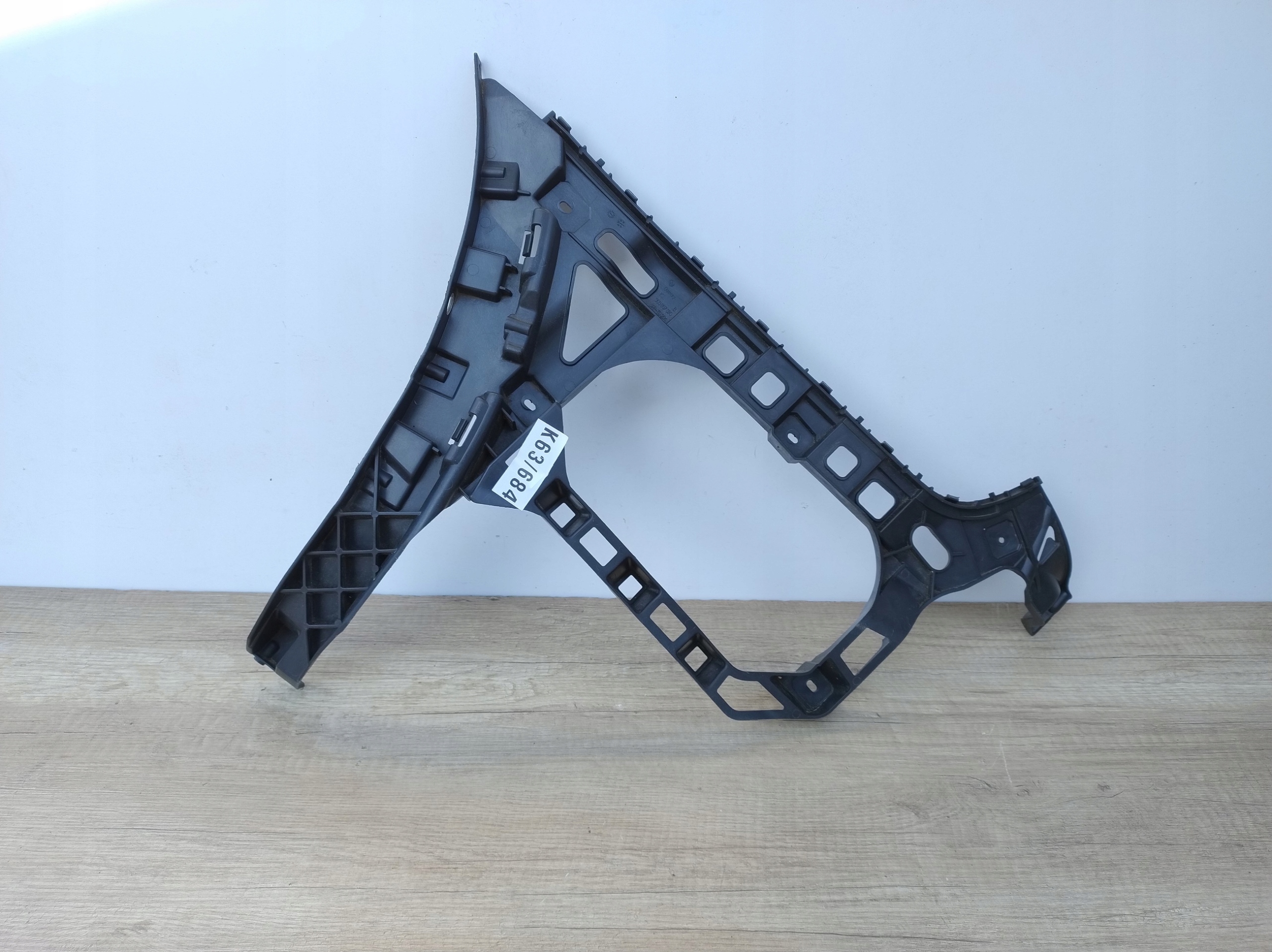 VW PASSAT CC 3C8 bumper bracket left rear part holder 3C8807393 K63/684