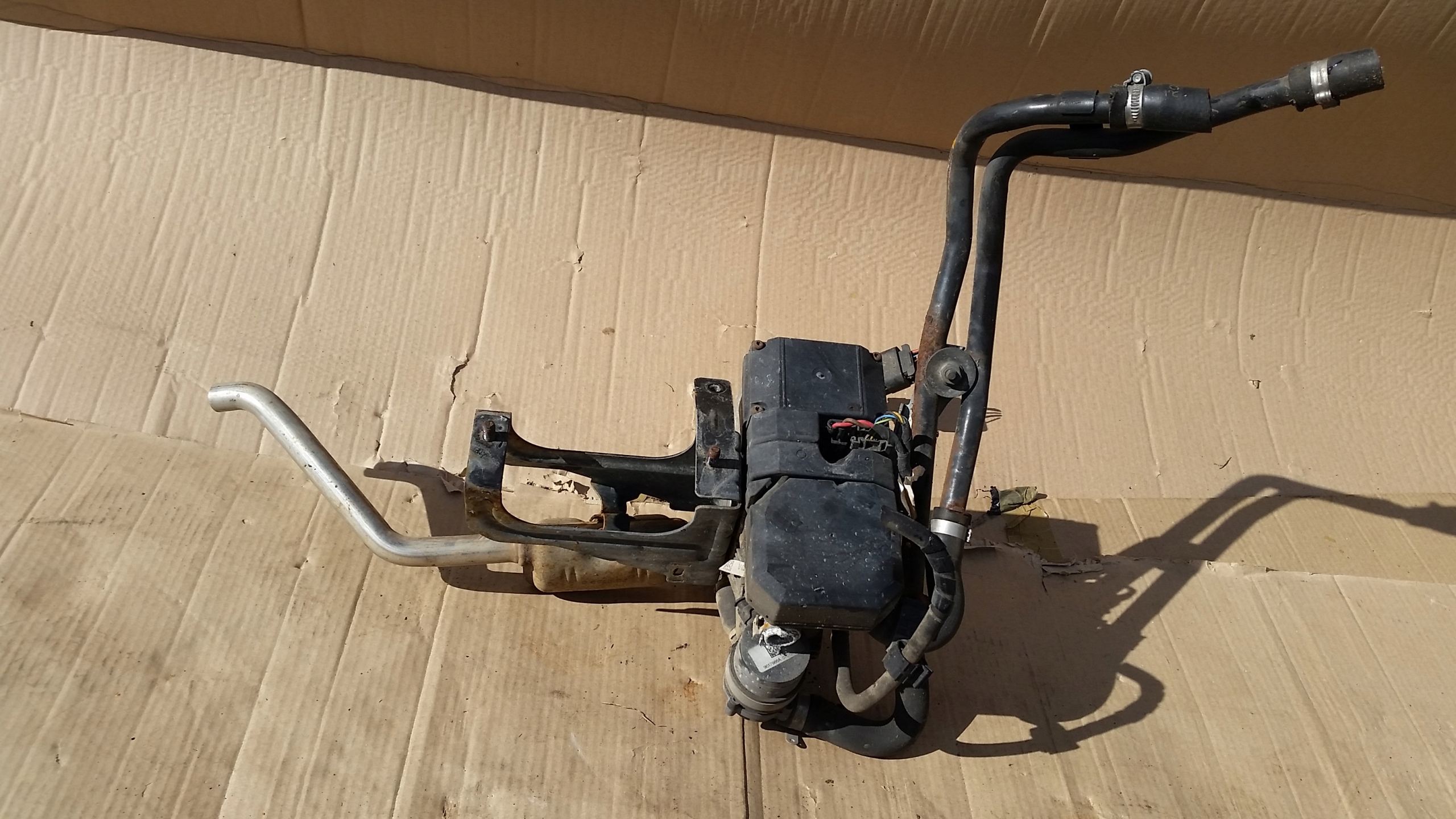 122R-000002 - VW GOLF V WEBASTO THERMO TOPC 12V 122R000002