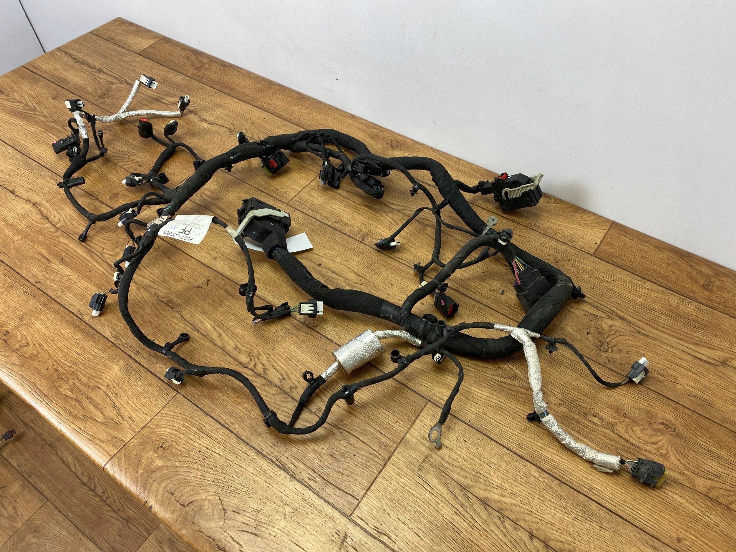 bundle of the engine Ford Escape IV Kuga MK3 2.0 2020+