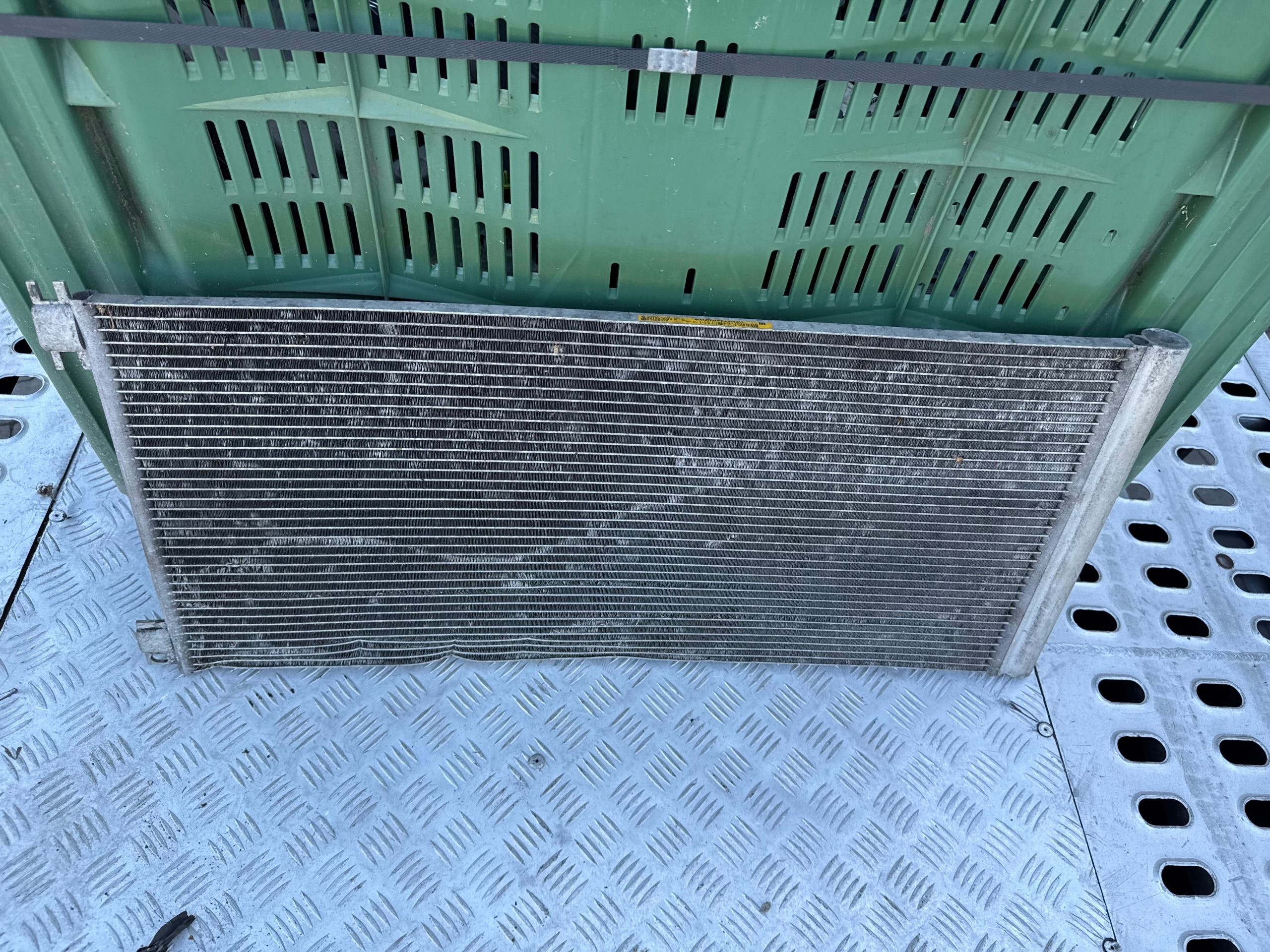 radiateur climatisation 1.6DCI RENAULT TRAFIC III B