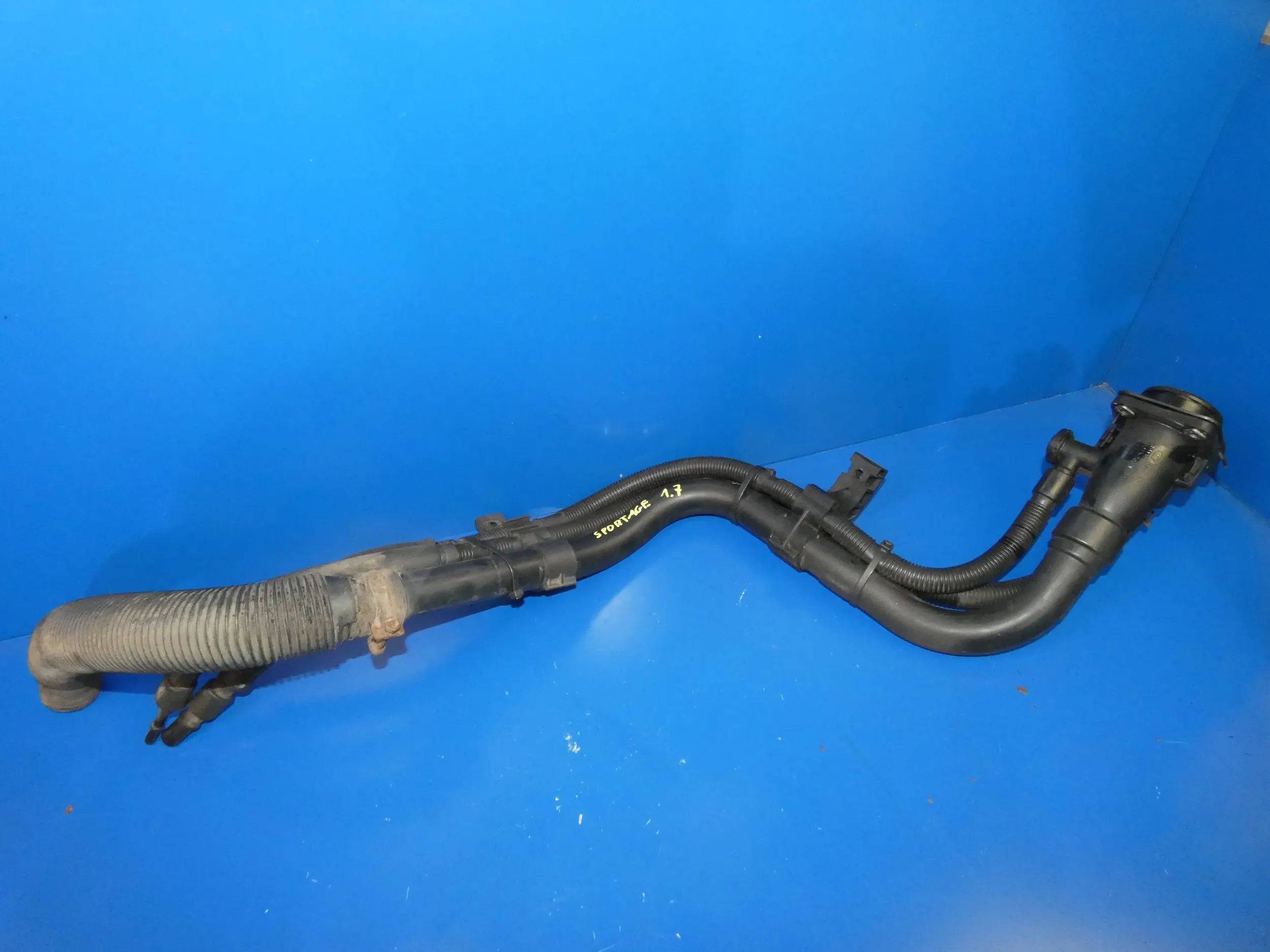 KIA Sportage III 1.7 CRDI RURA WLEW WLEWU PALIWA Producent części Kia OE