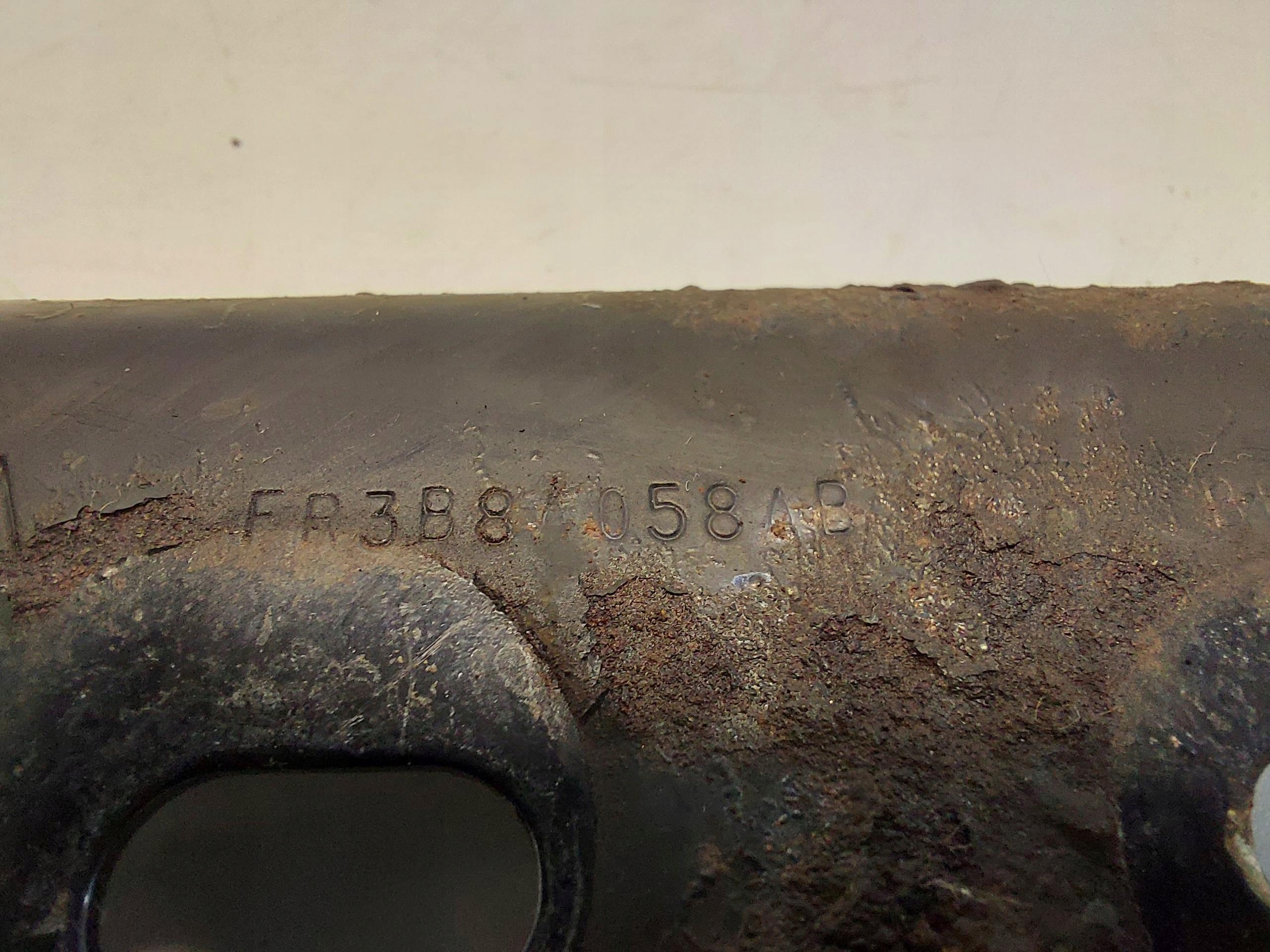 FORD Mustang IV pillar kolyski front FR3B-8A058-AB