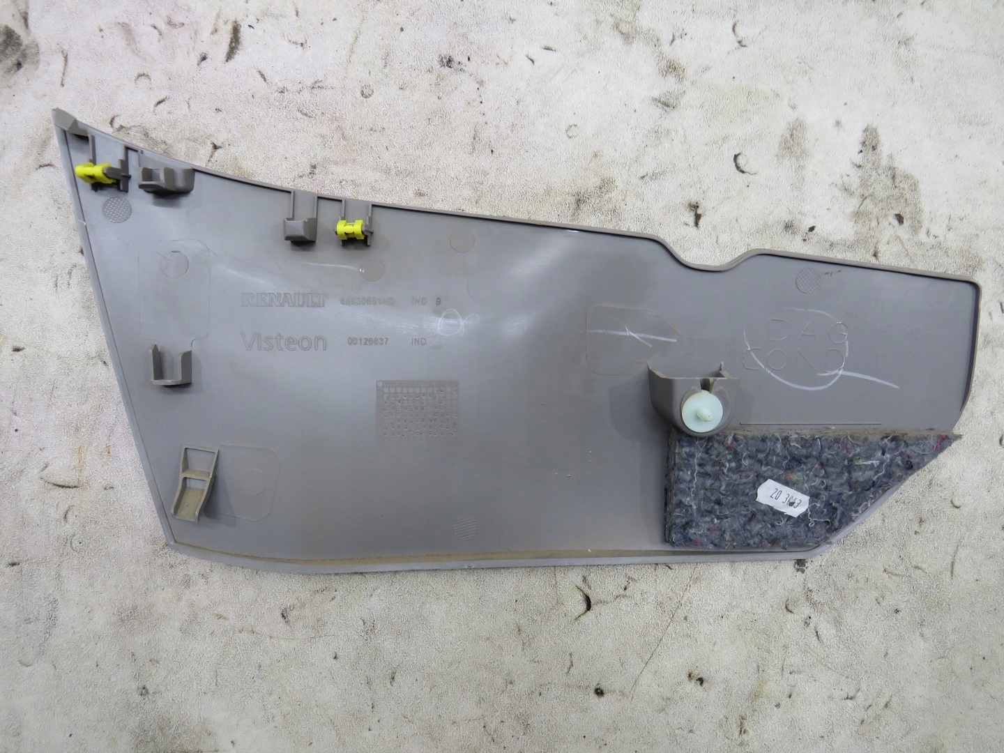 защита консоль левый renault ZOE 689308814R