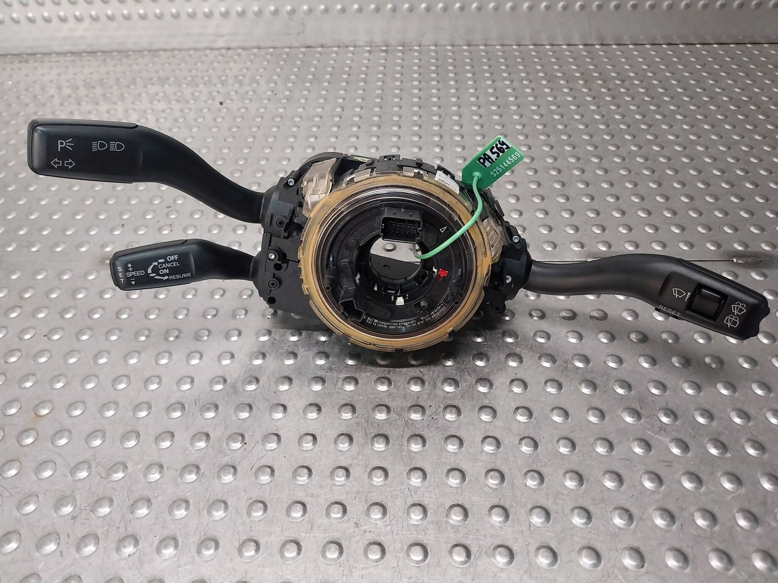 steering wheel levers and controls control ring 4F0953549A 4E0953541A AUDI A6 C6