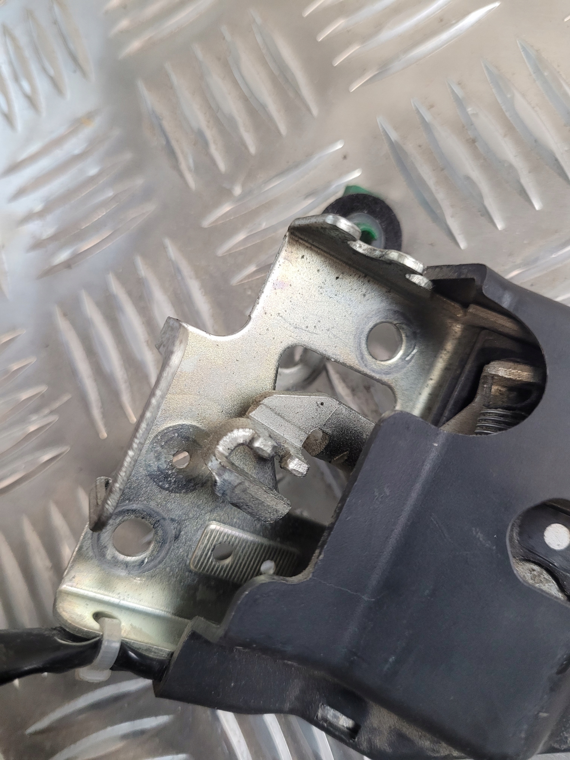 lock bonnet boot HONDA CIVIC VIII 8 sedan