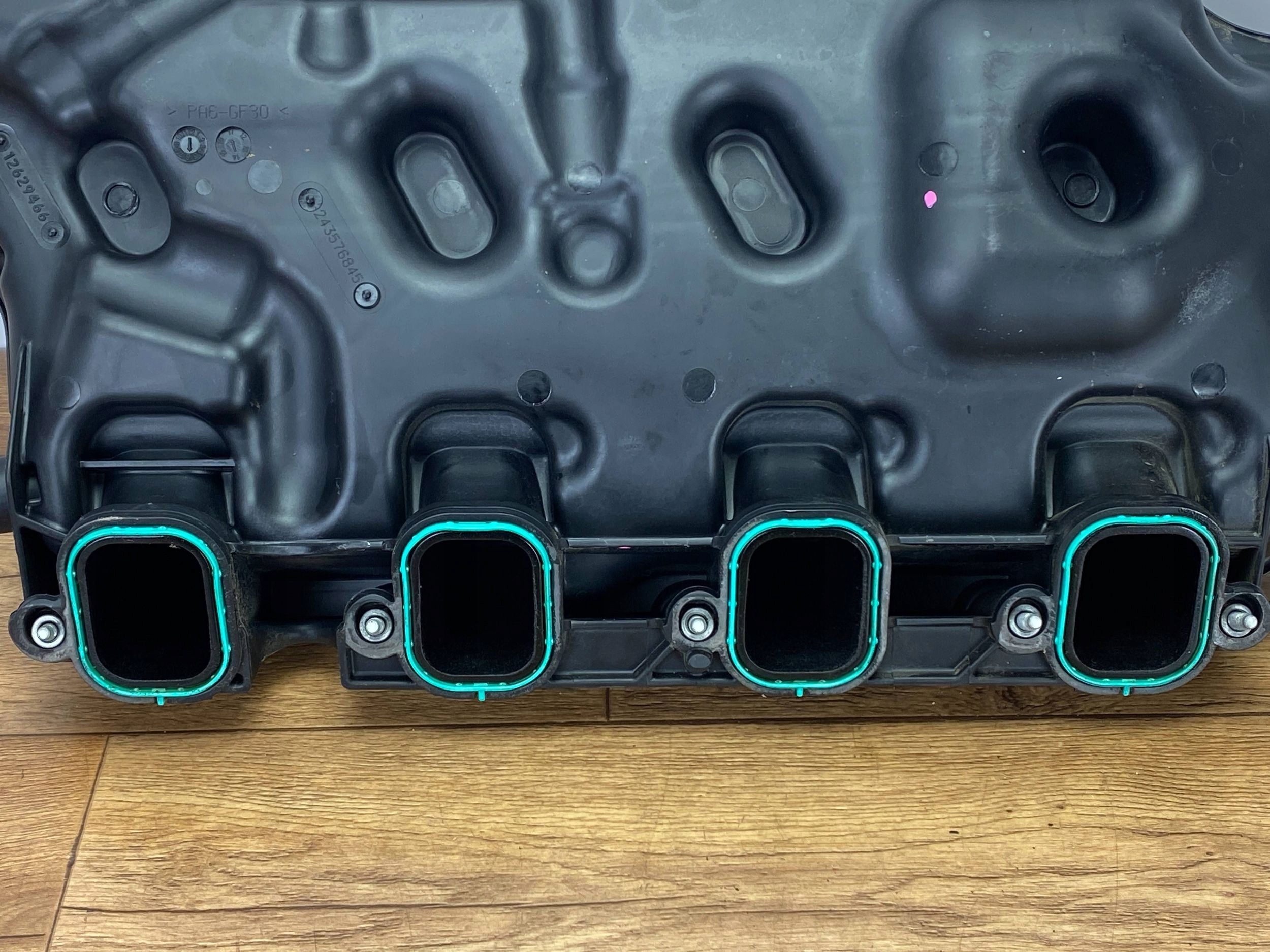 intake manifold Chevrolet Camaro VI 2016+