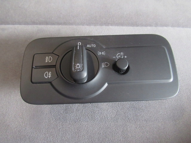 PRZEŁĄCZNIK WŁĄCZNIK ŚWIATEŁ VW TOUAREG II 7P6941431 ORYGINAŁ