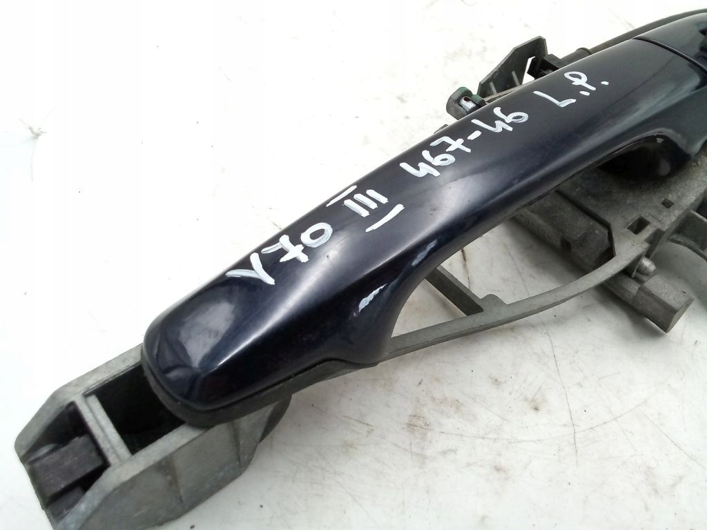 Volvo V70 III 3 lift FL handle exterior left front + key grot 467-46