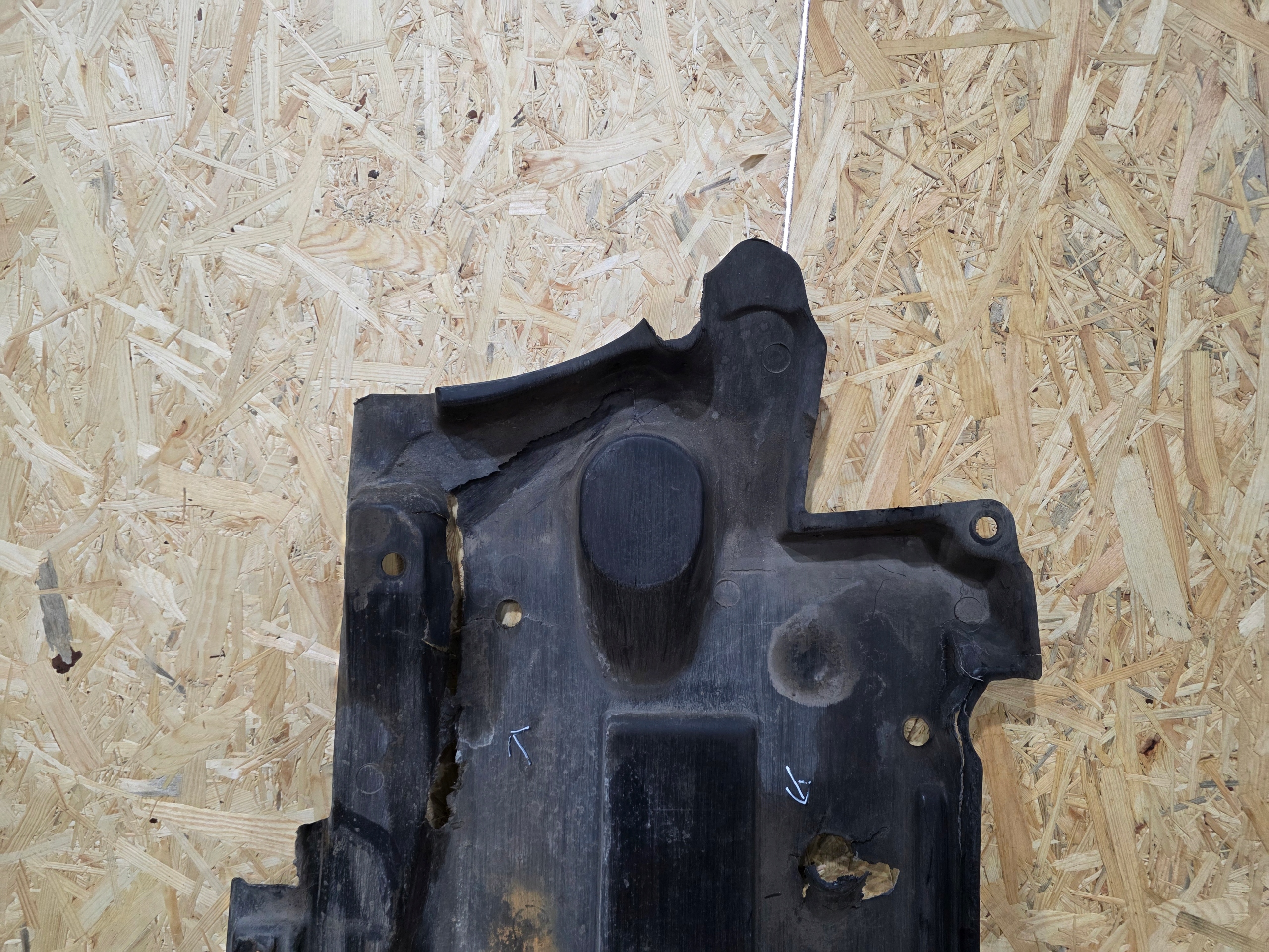 Blende Abdeckung Unterfahrschutz links AUDI A6 C6 2044-2011 4F0825207F Original *5*