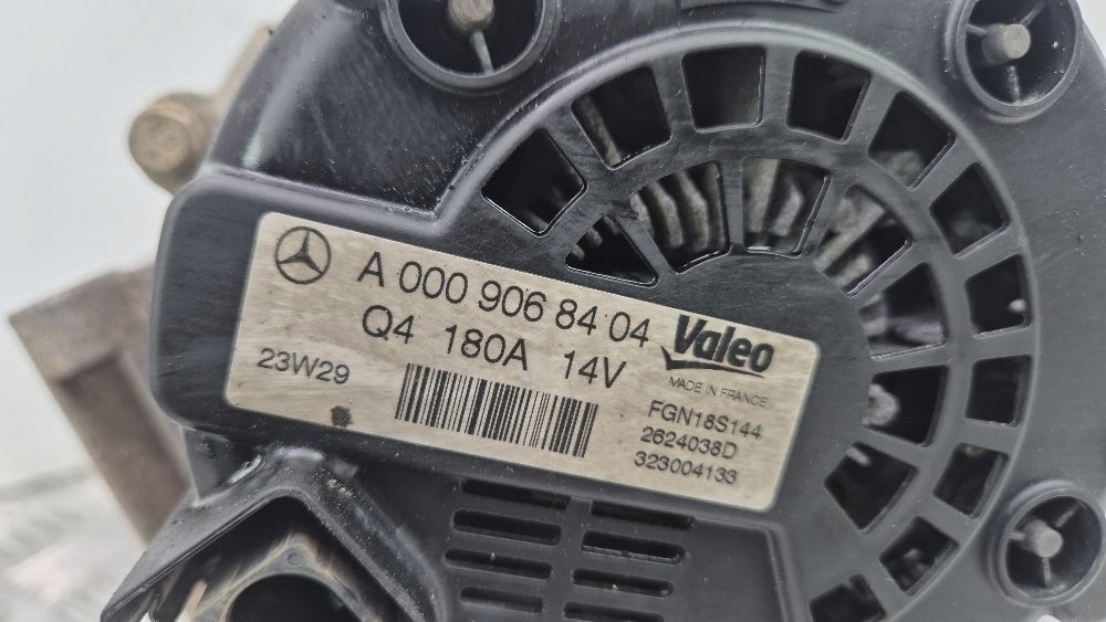 Mercedes Sprinter W907 W910 Alternator 651.958 A0009068404