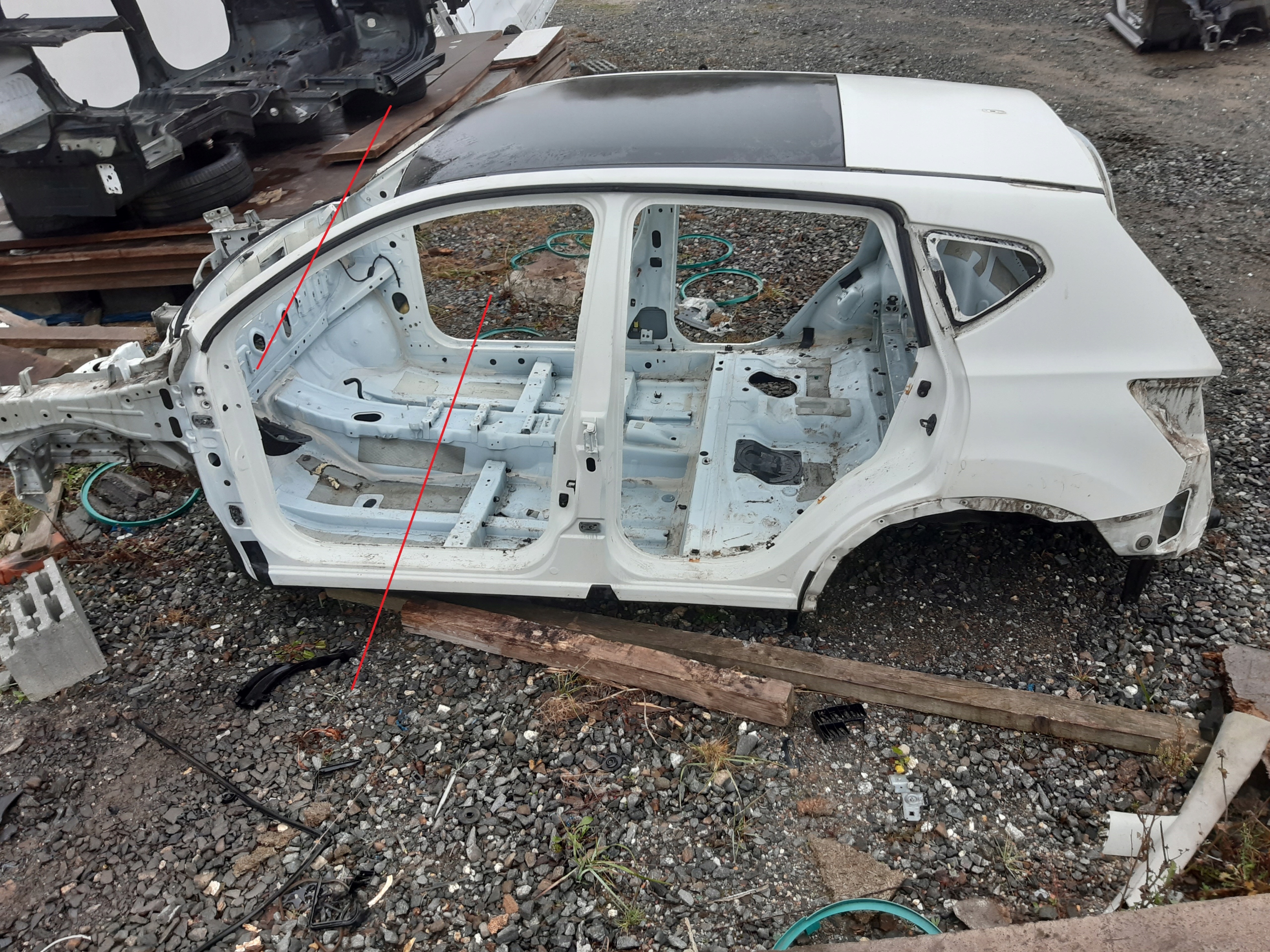 ĆWIARTLA PRAWY PRZÓD PODŁUŻNICA QASHQAI J10 LIFT