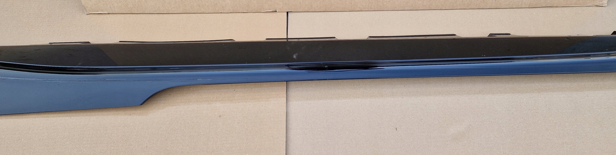 cap moulding threshold AUDI A5 LIFT 8W6853859E LY9T left