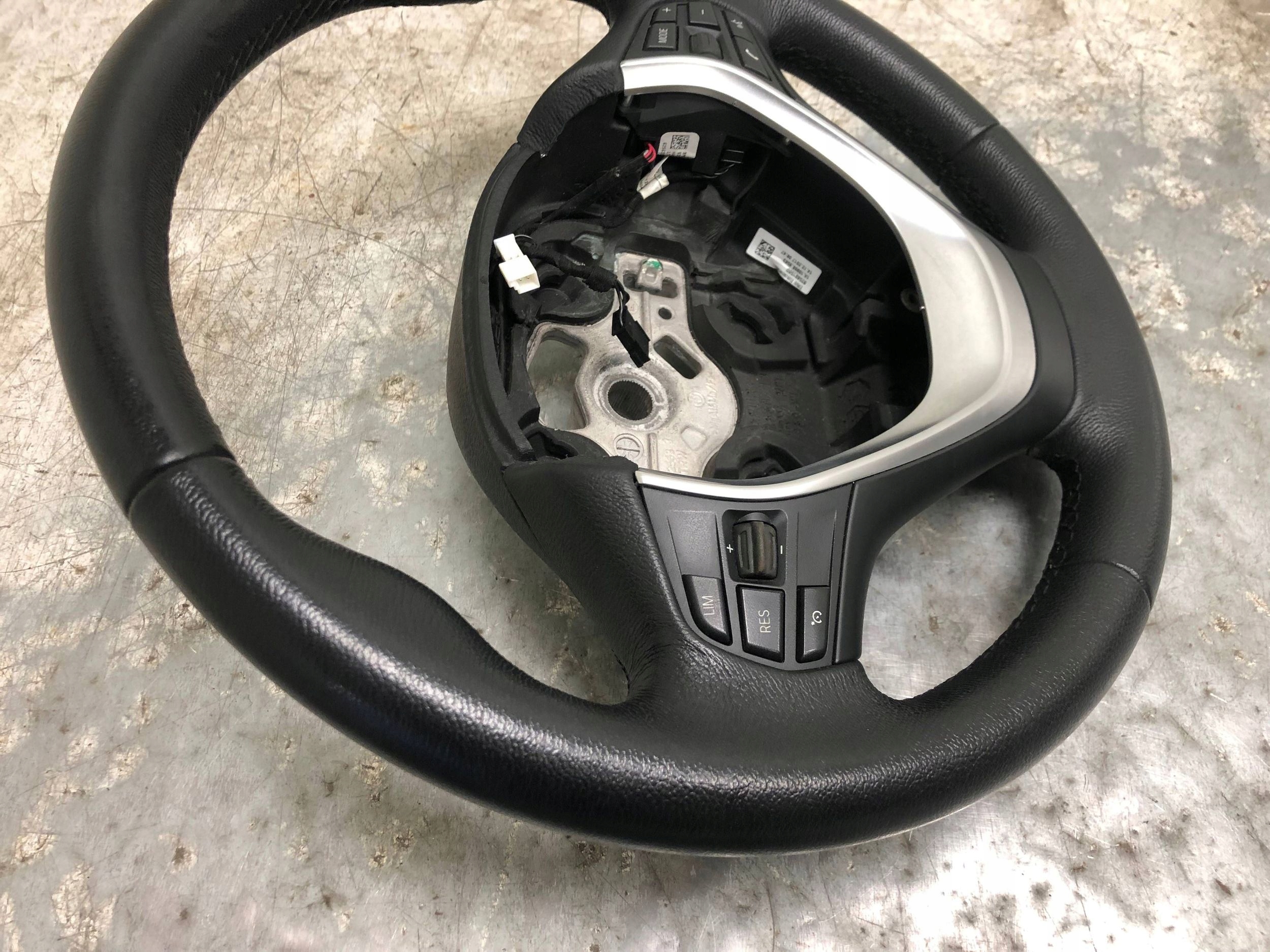 lenkrad Leder MULTIFUNKCJA BMW F30 62560150D