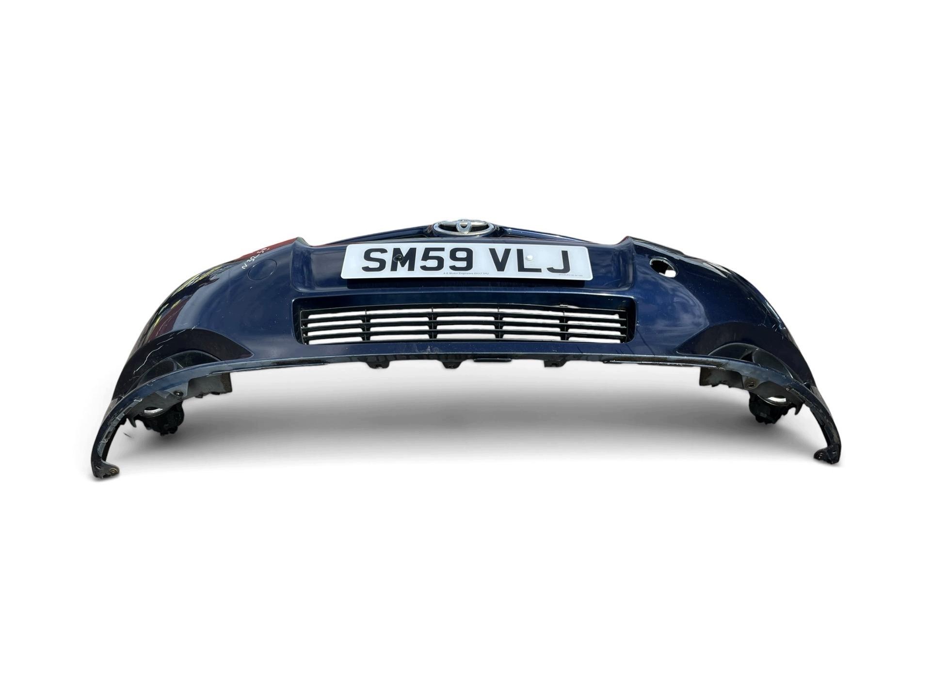 bumper front Toyota Auris E150 2009 52159-02680