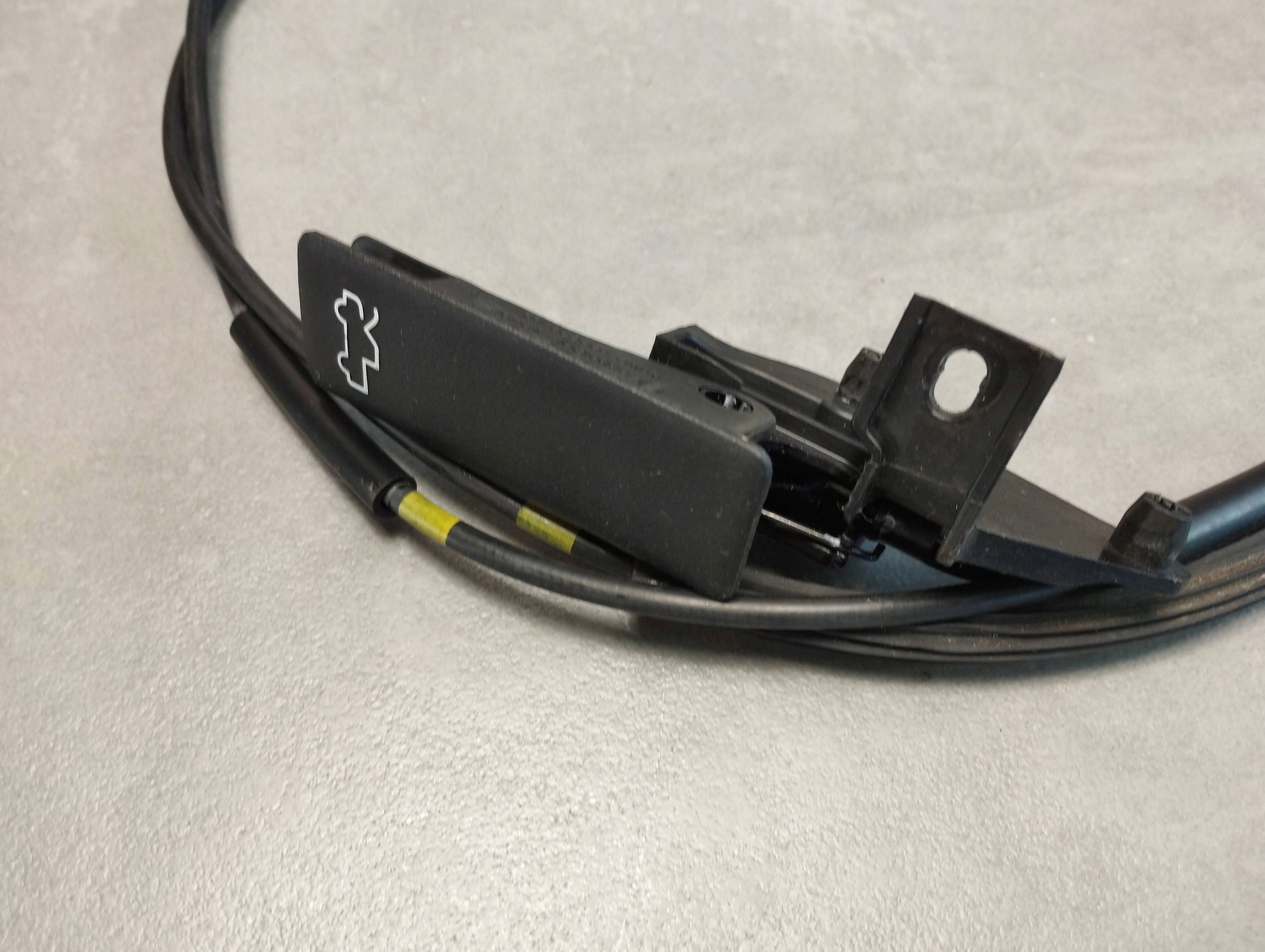 Volkswagen Amarok II handle rope bonnets N1WB16B626AB