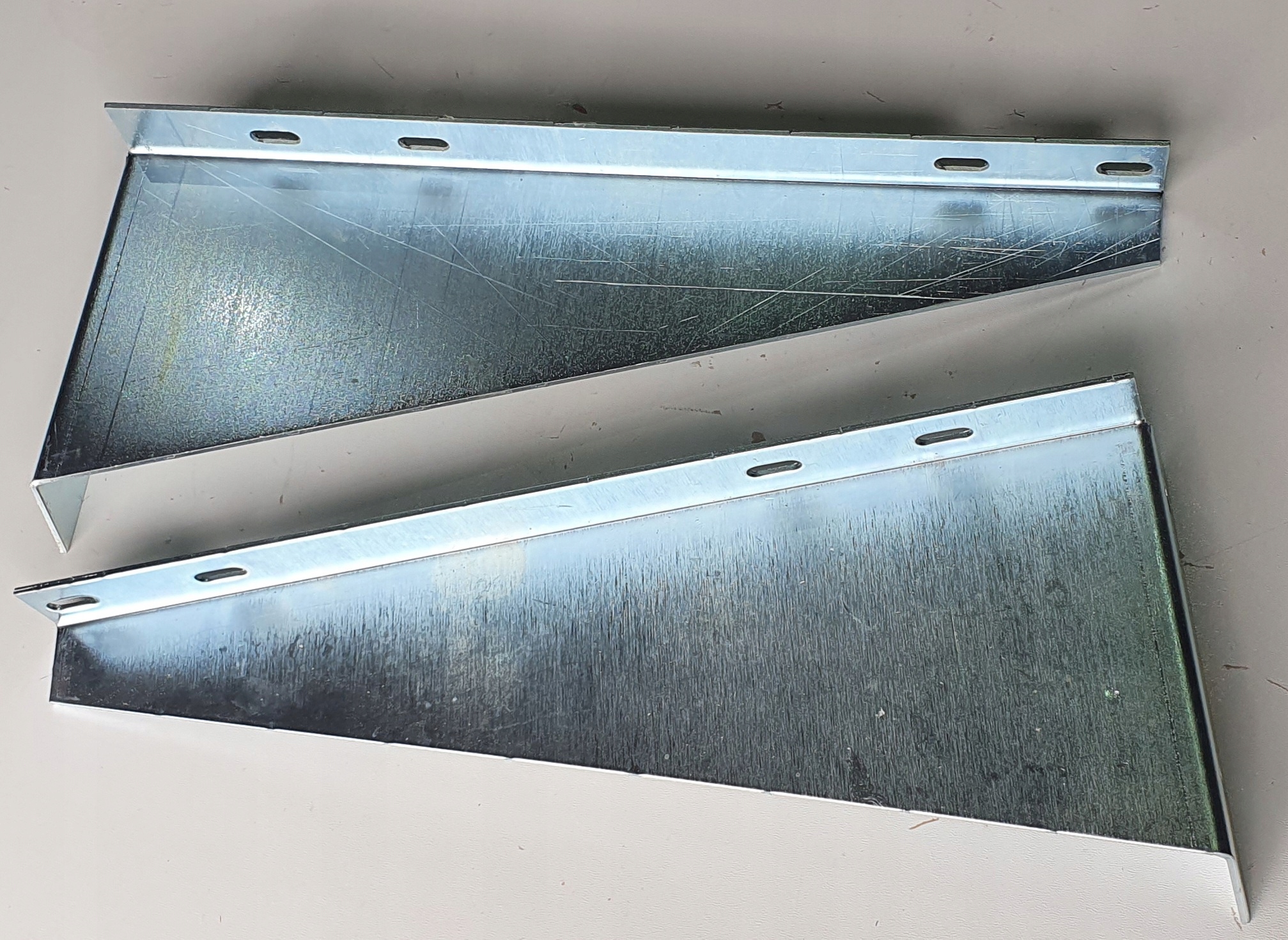 КРЕПЛЕНИЕ РЕЗЕРВУАРА ДЛЯ ВОДЫ 30 Л МЕТАЛЛ 2ШТ