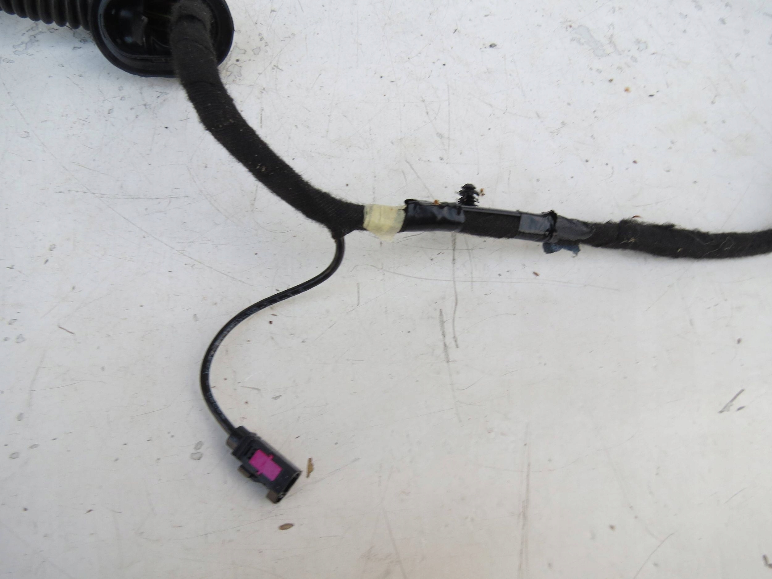 Câblage Câblage Arrière du capot VOLVO XC90 31860914
