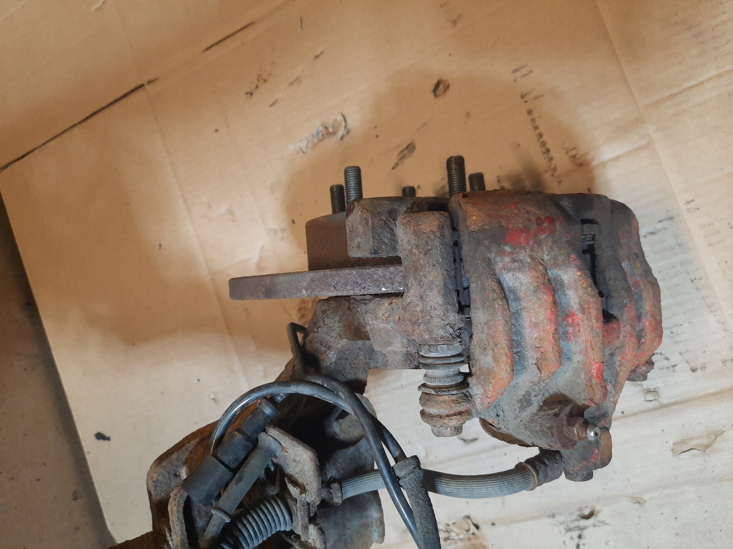 McPherson swing caliper disc left front LAND ROVR FREELANDER 1.8B