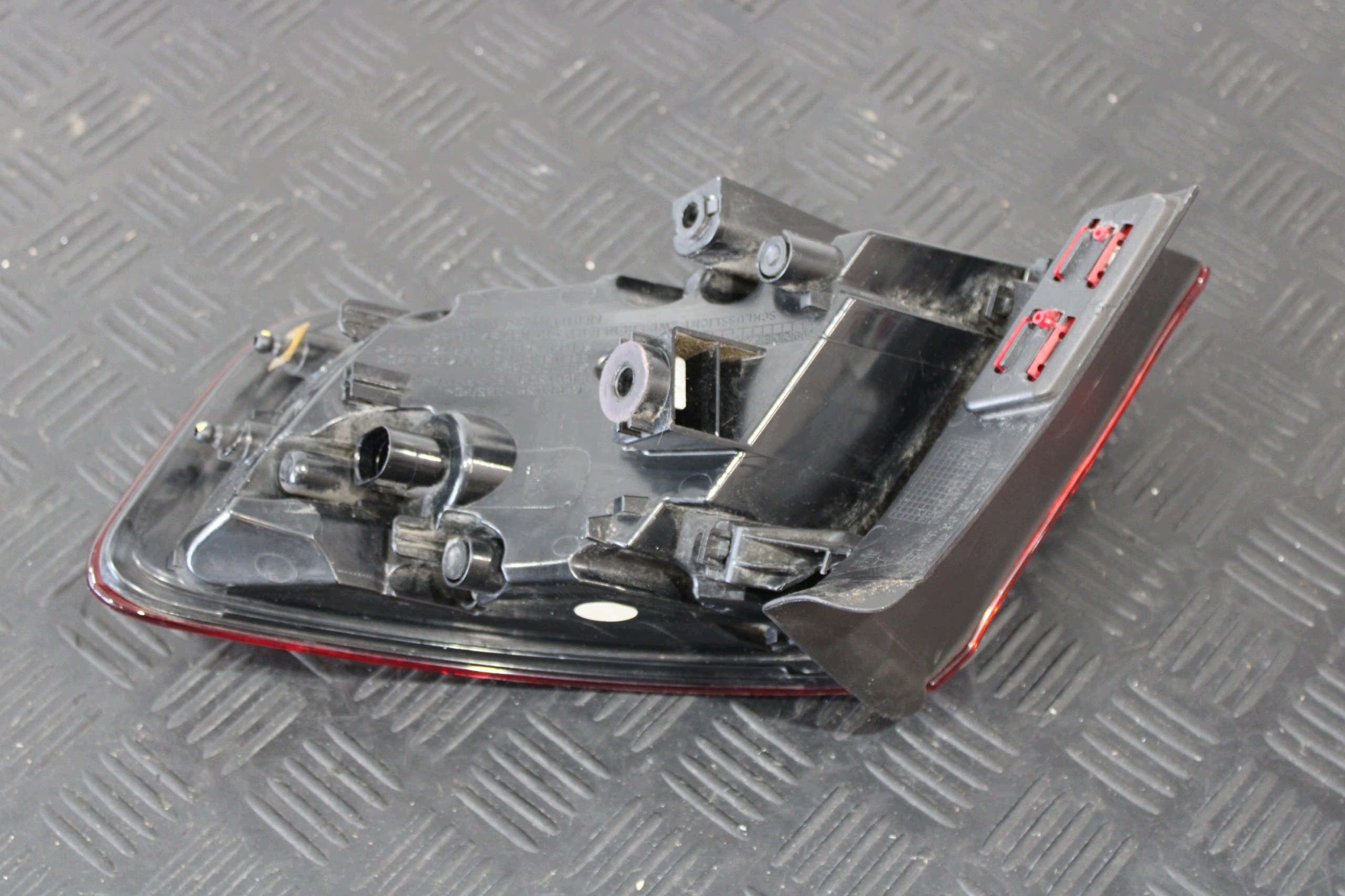 light left rear part 8V4945095A AUDI A3 8V0 8V4 2013