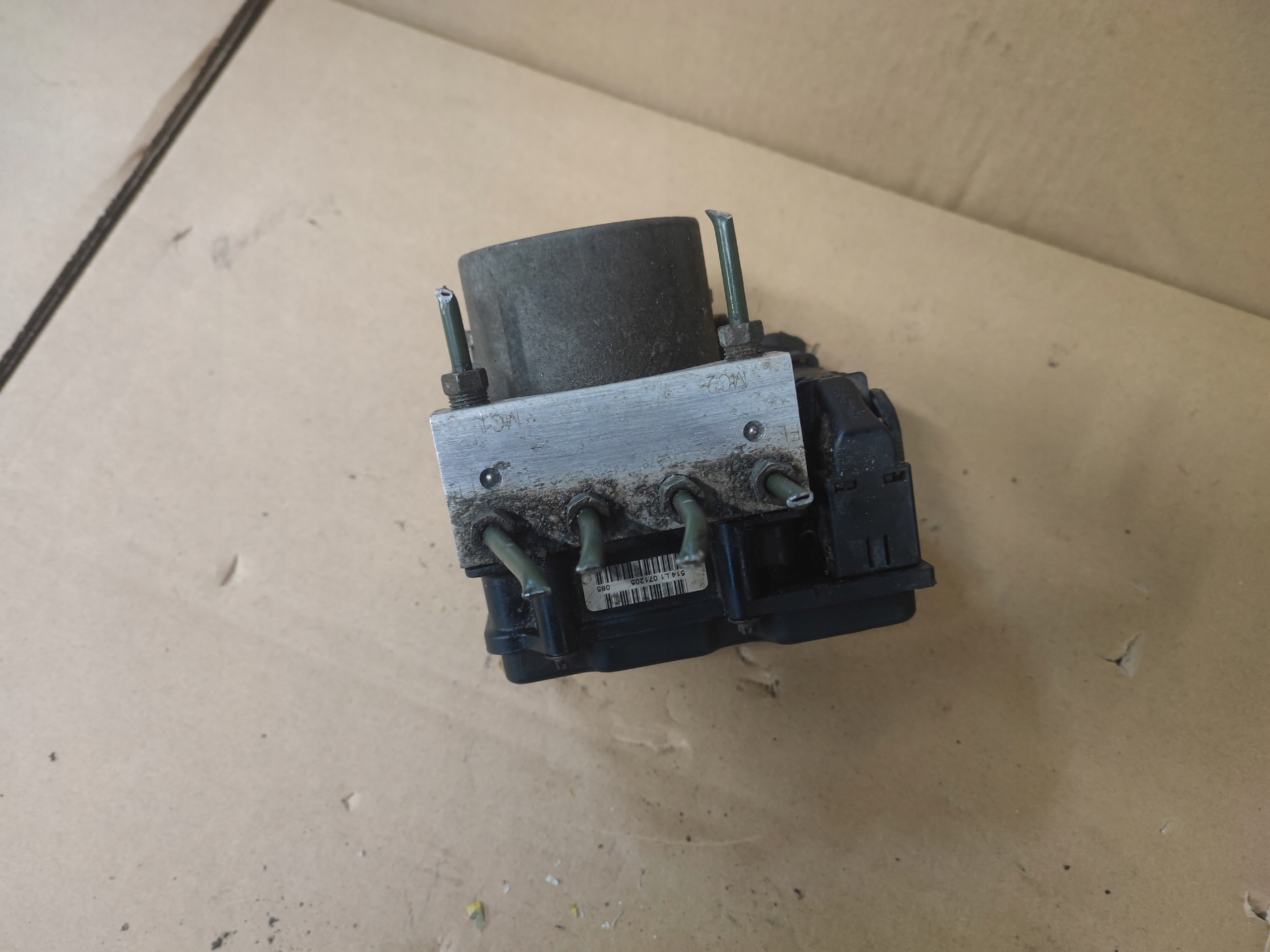 PEUGEOT 107 CITROEN C1 pump ABS control unit 0265800441