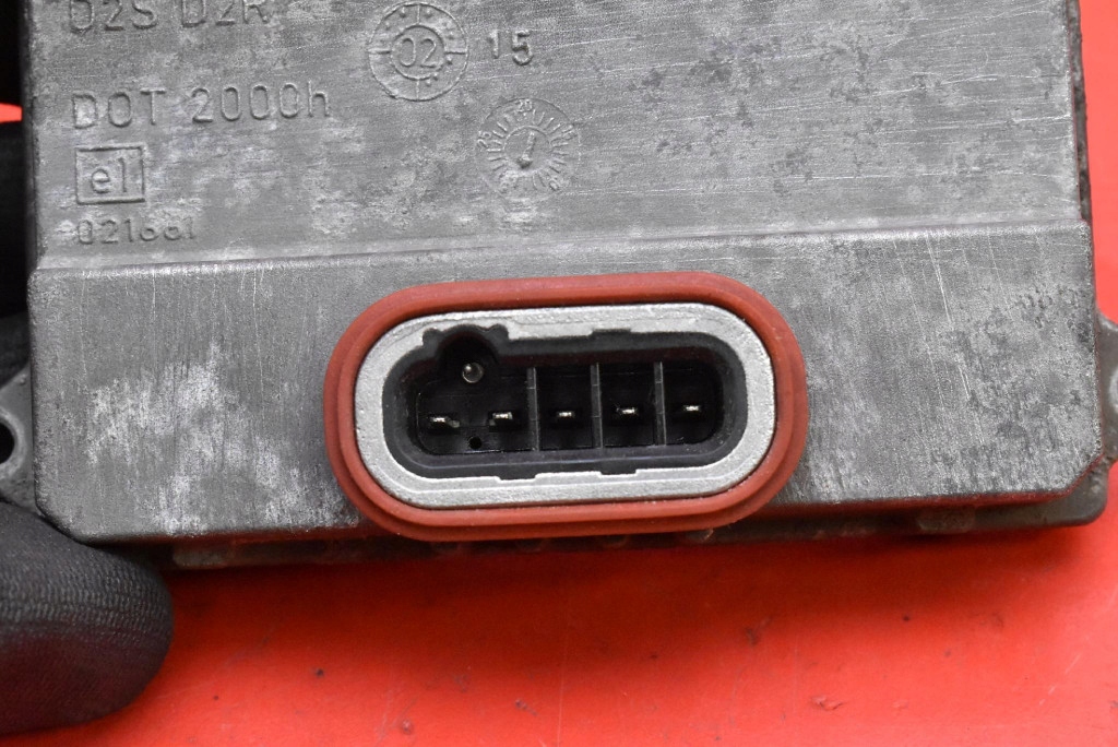 control unit XENON KSENON left 5DV008290-00 BMW E65 01-05
