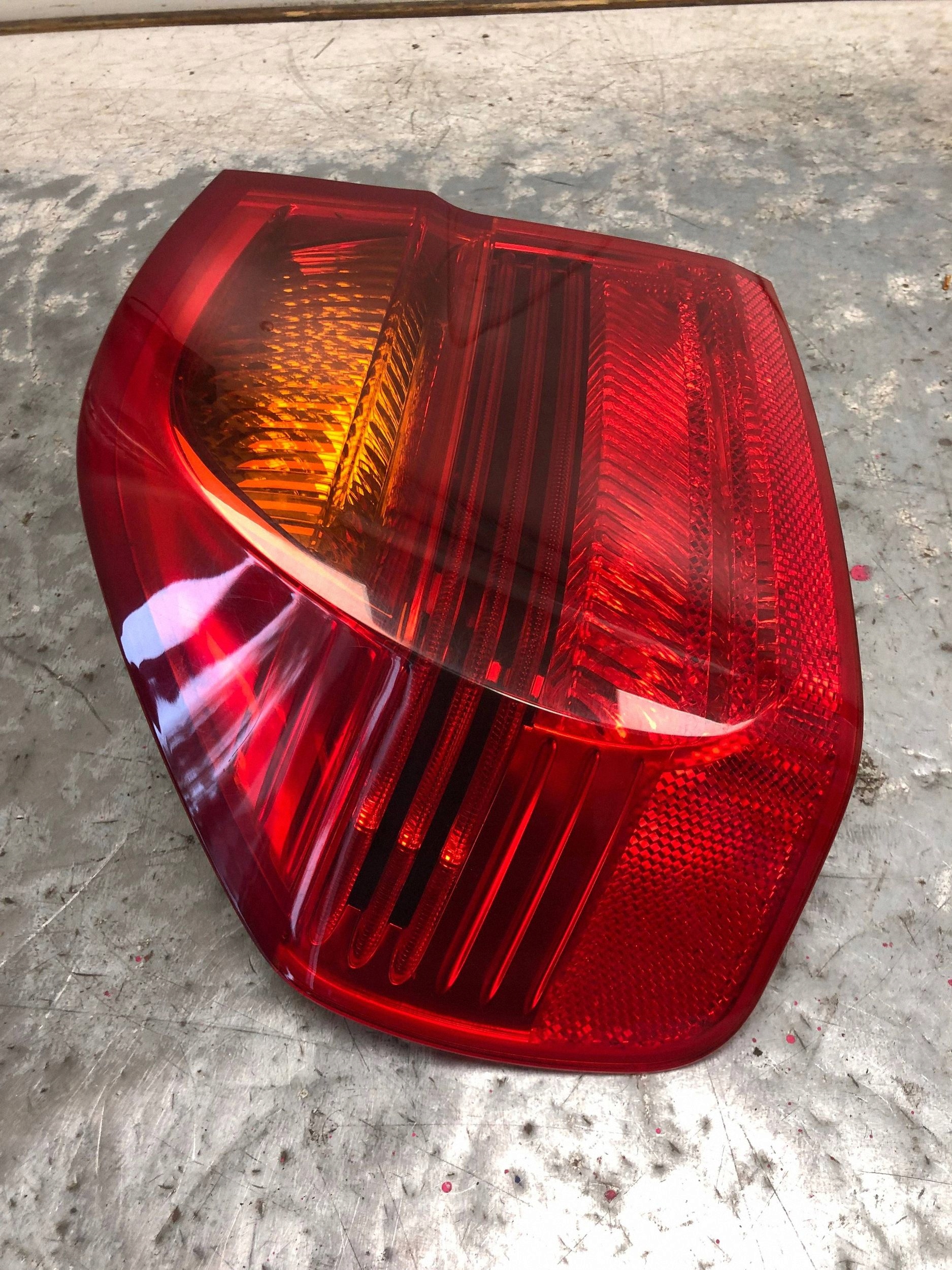 light left rear part sedan BMW E90 6937457