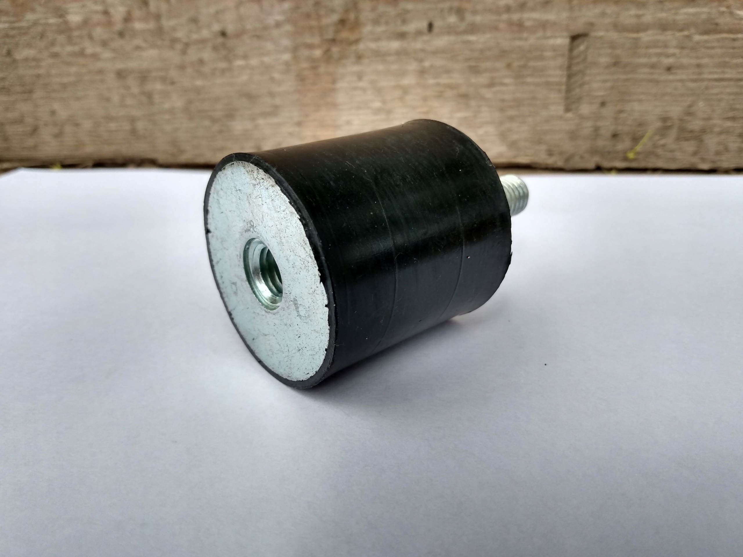 WIBROIZOLATOR B 60x50 M12 poduszka Amortyzator Wymiary 60x50 M12