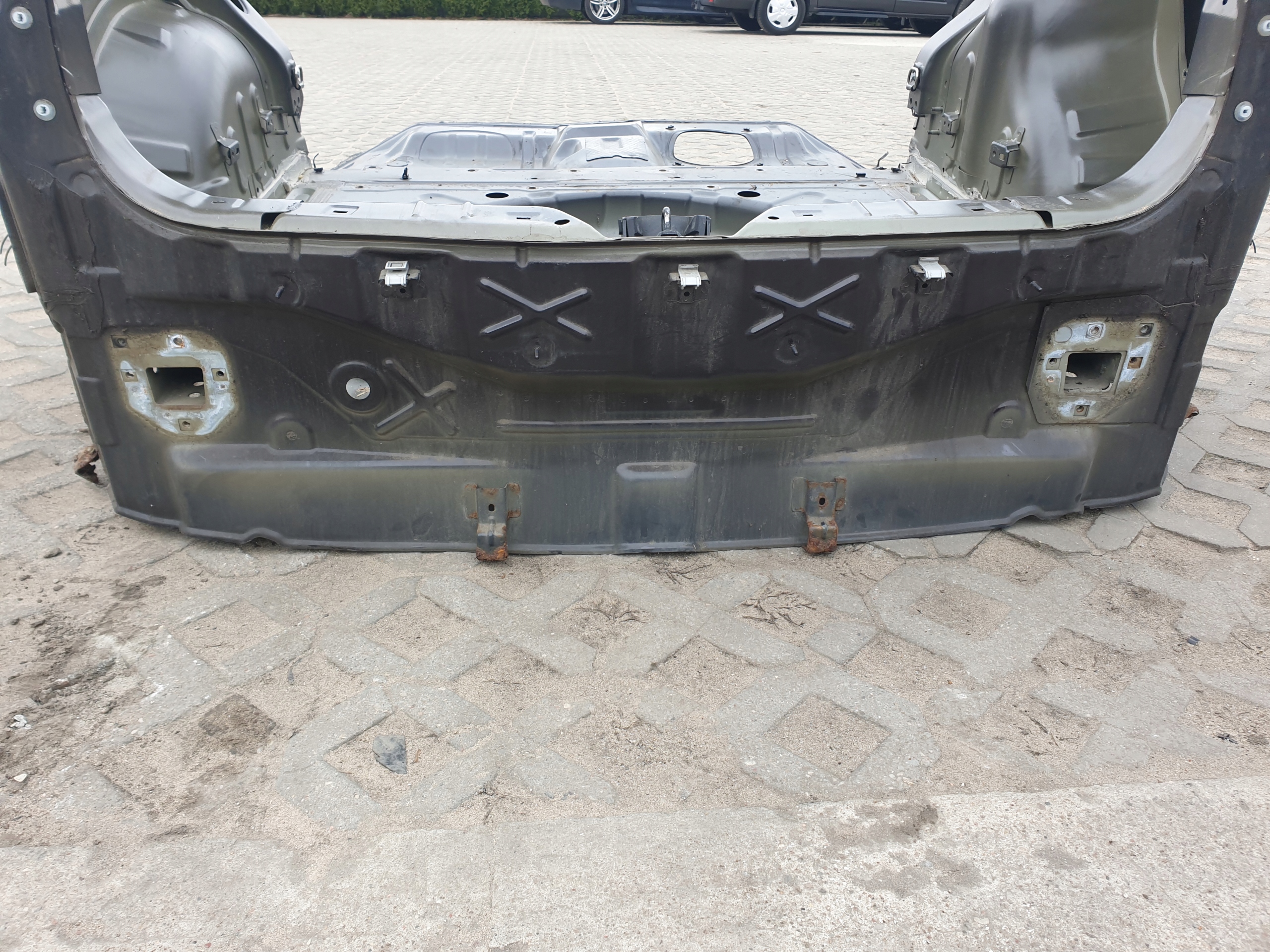 PAS TYŁ WANNA ŚCIANA NISSAN QASHQAI J11 2013/2020