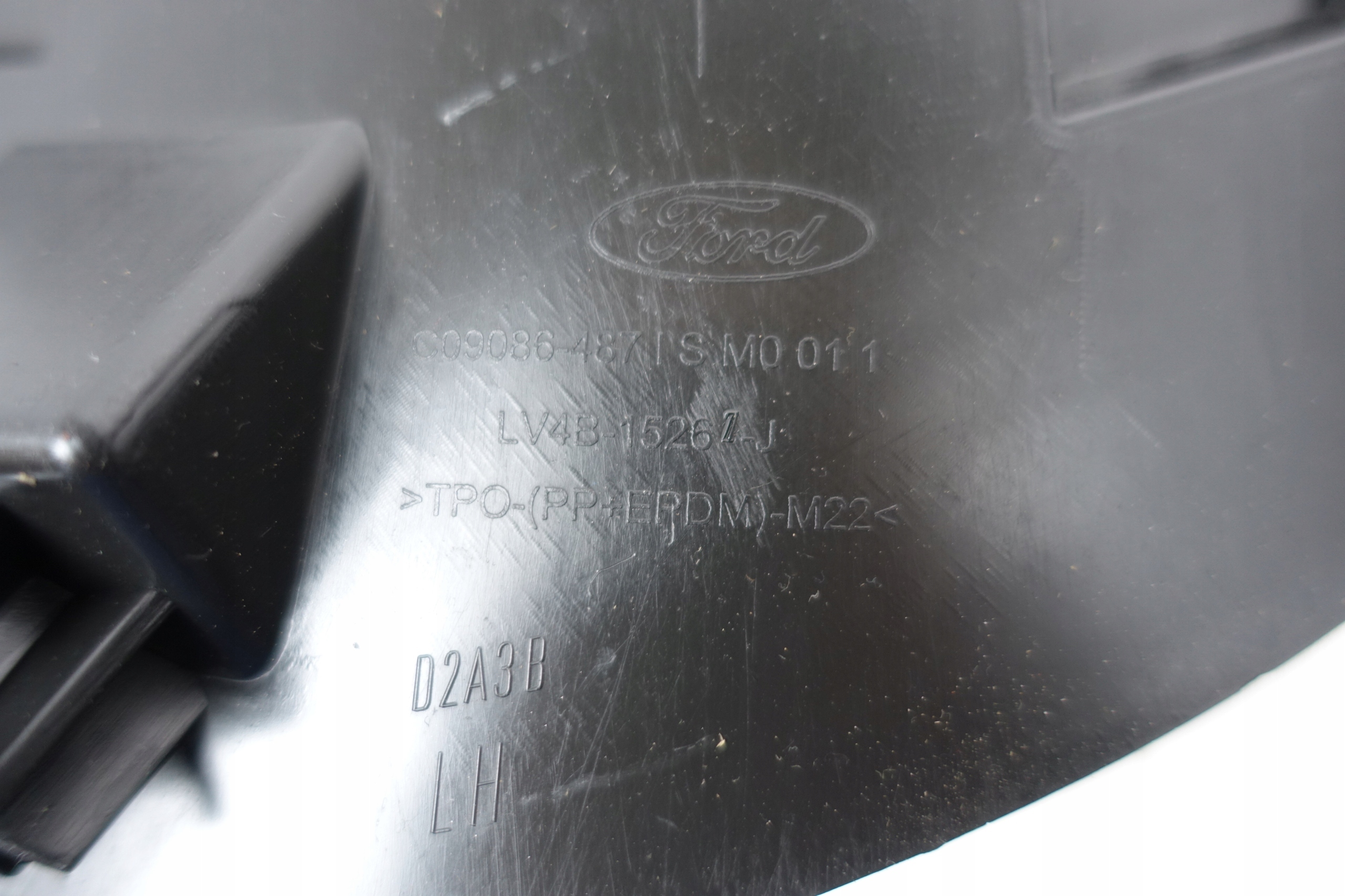 bumper bracket left front FORD ESCAPE II LV4B-15267-J