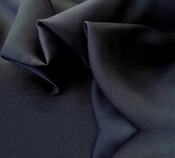 STRÓJ ROWEROWY STRAVA SPODENKI ŻELOWE KOSZULKA KOMPLET KOLARSKI RÓŻOWY XL Materiał dominujący poliester