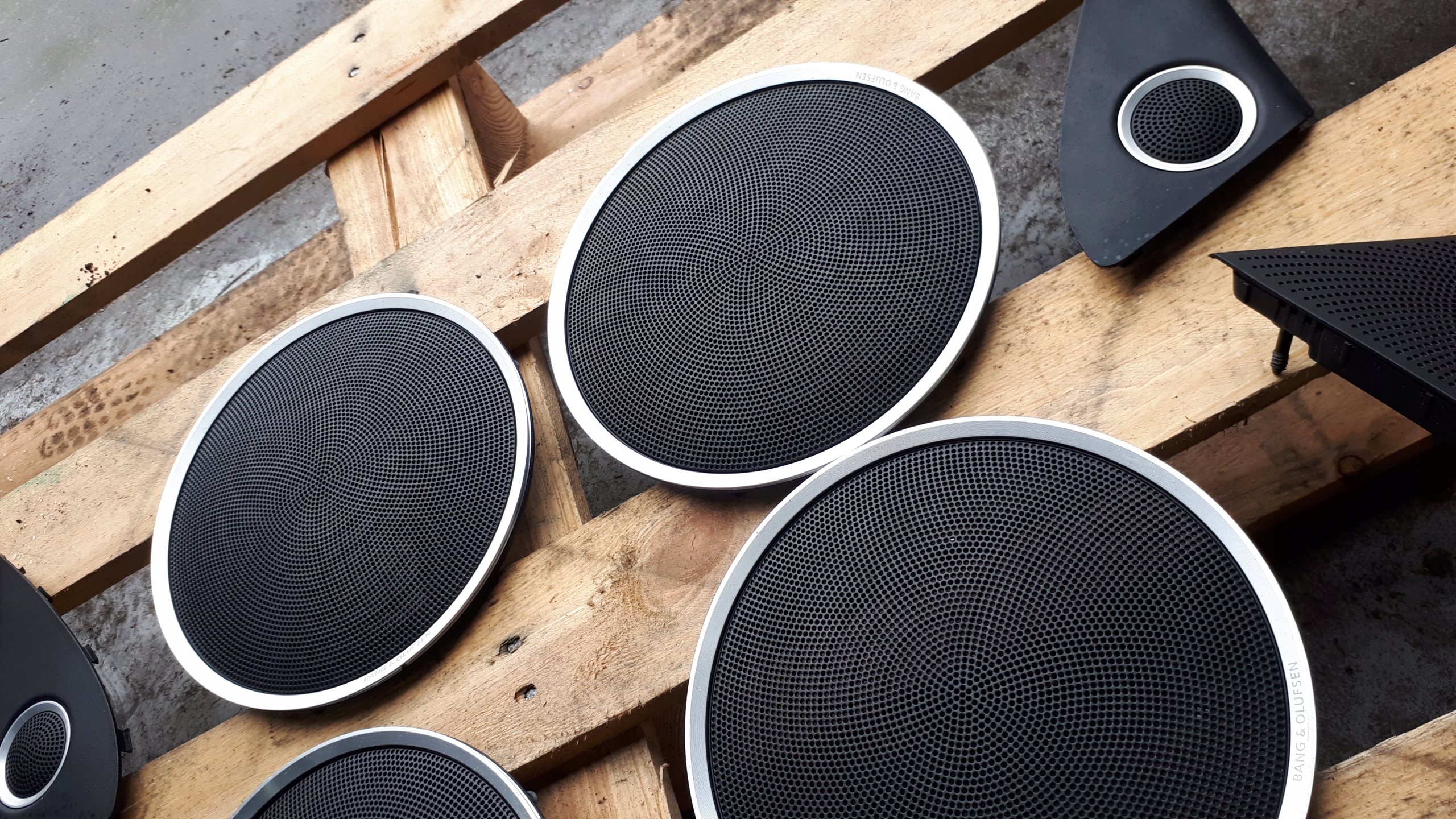 Q5 8R MASKOWNICE Portière Console Bang OLUFSEN