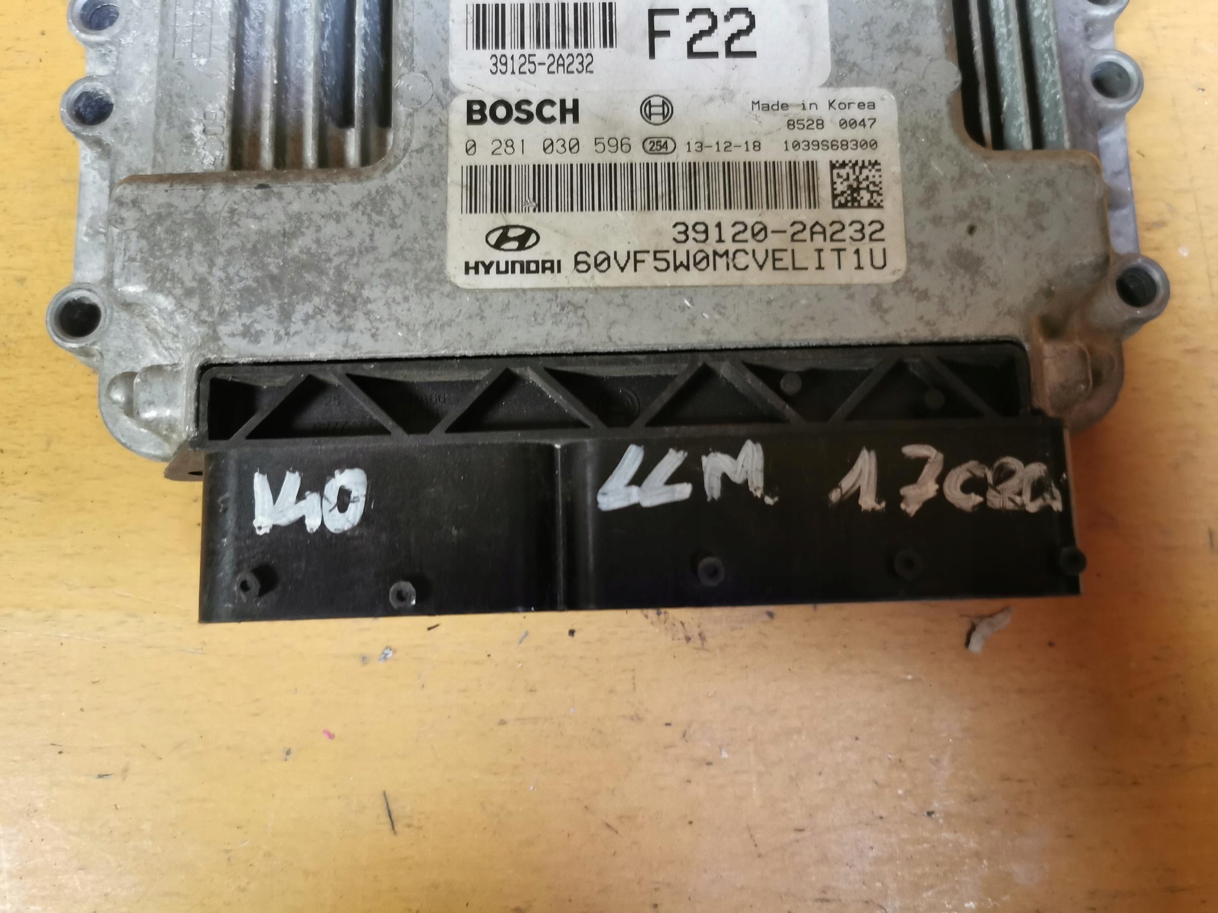 control unit computer of the engine HYUNDAI I40 1.7 CRDi 116KM 39120-2A232