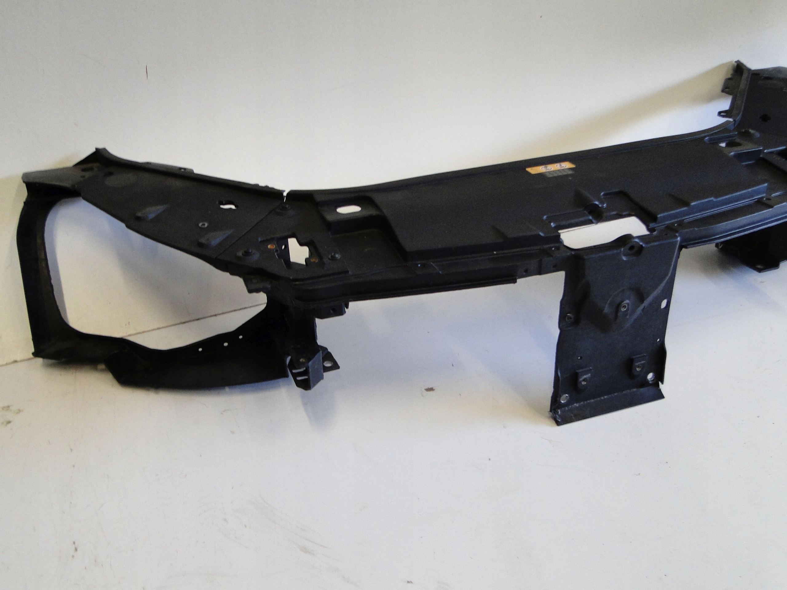 MERCEDES S KLASA 217 W217 PAS PRZEDNI WZMOCNIENIE OKULAR LIFT 63 AMG Producent części Mercedes-Benz OE