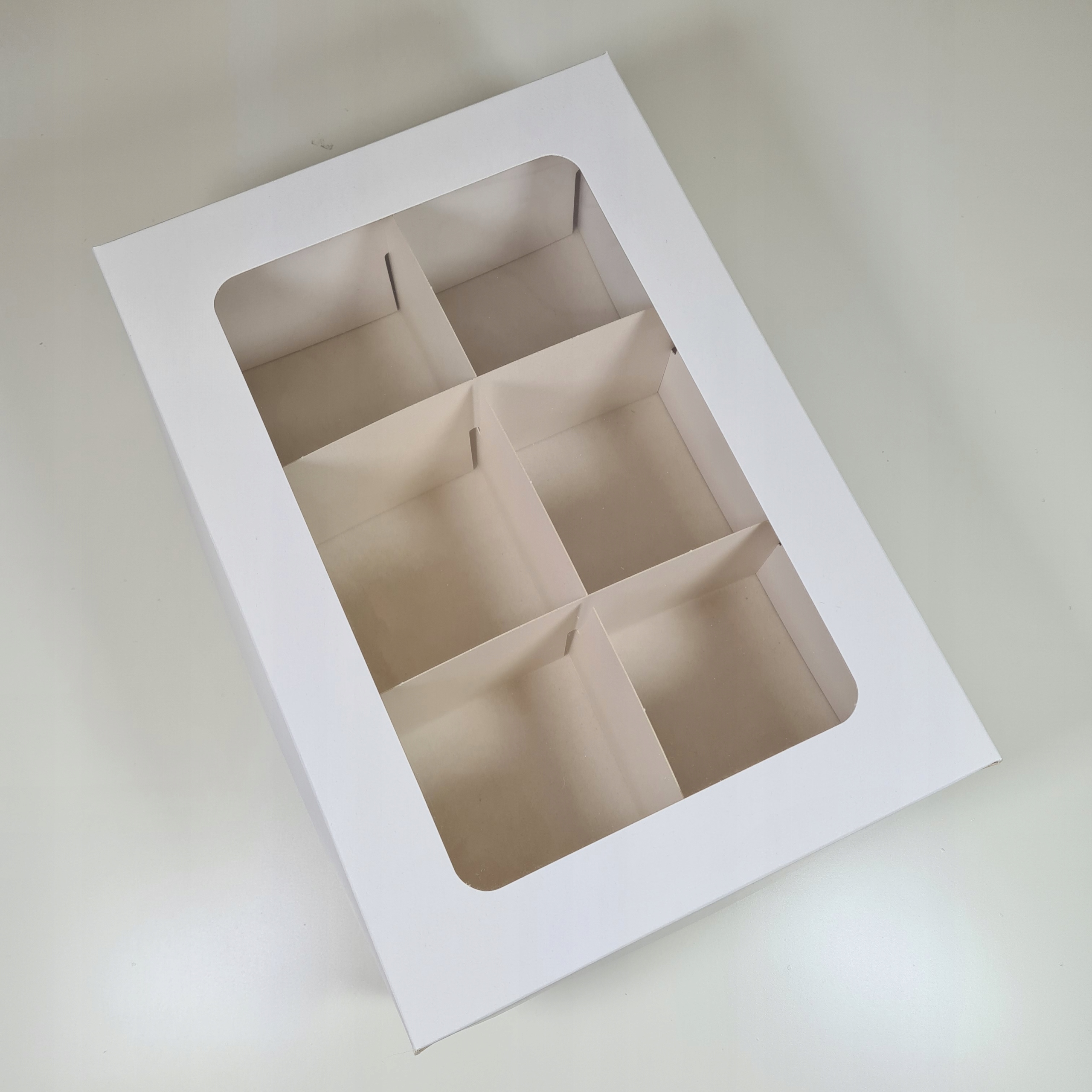 

Opakowanie /karton na bombki 10 cm.