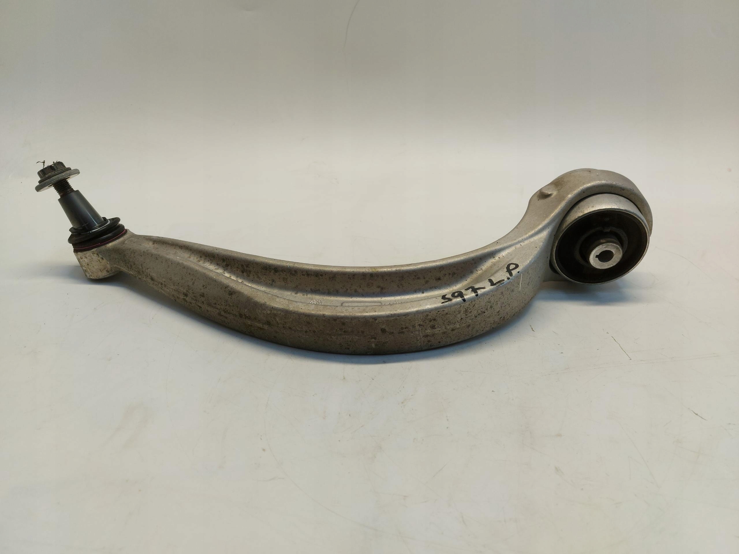 AUDI SQ7 Q7 II LIFT 4M0 arm front left rear 4M0407695C