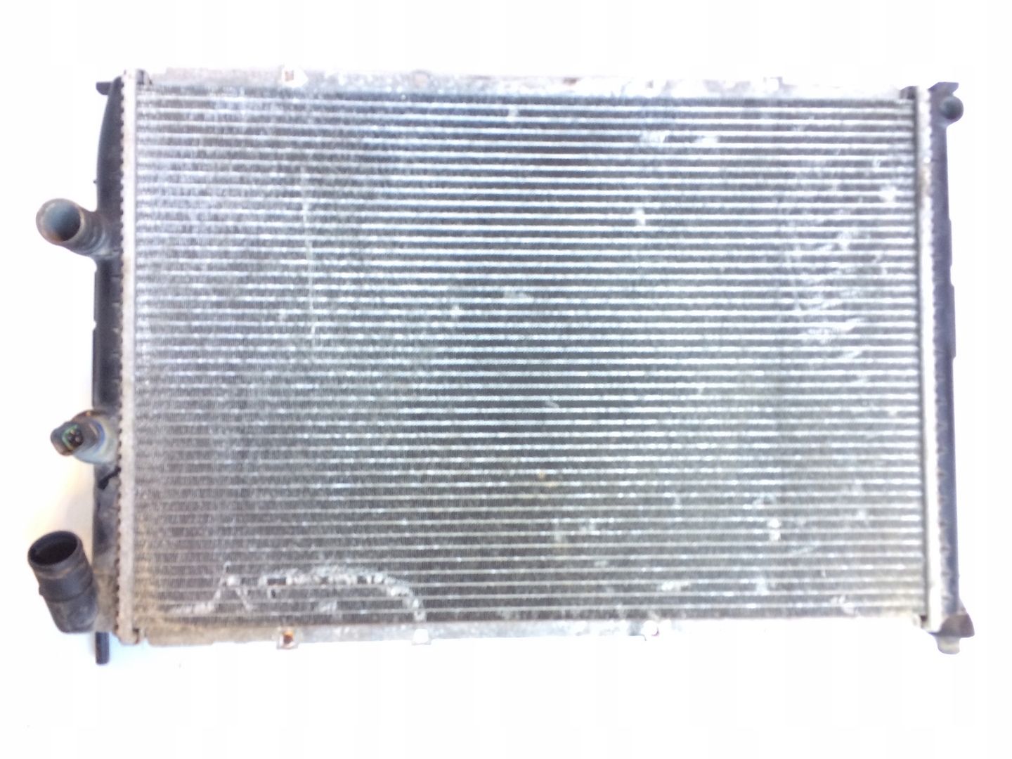 Radiatore / Raffreddatore RENAULT SCENIC 770424035 RENAULT