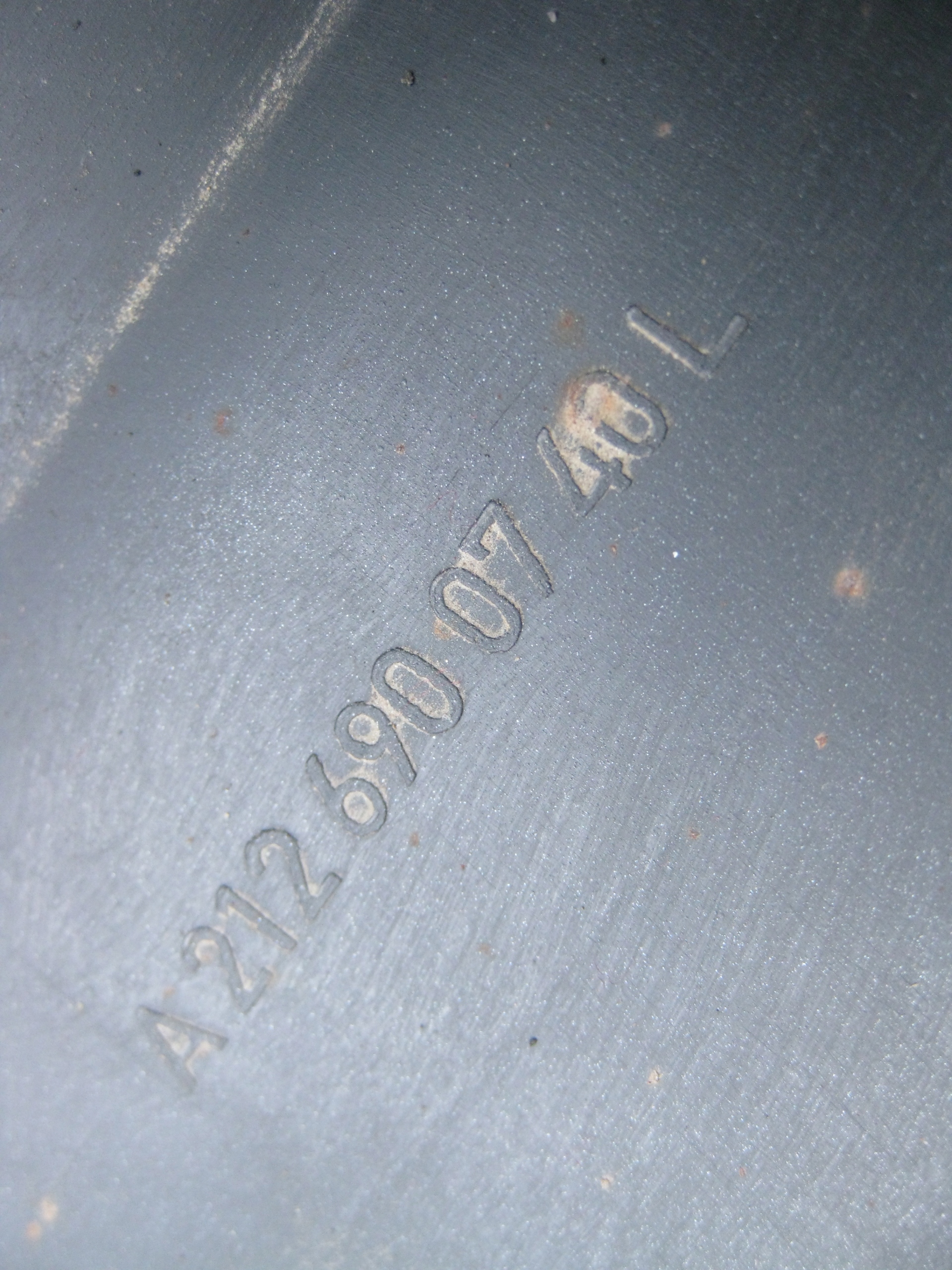 MERCEDES-BENZ E-class W212 KOMBI threshold left moulding A2126900740L