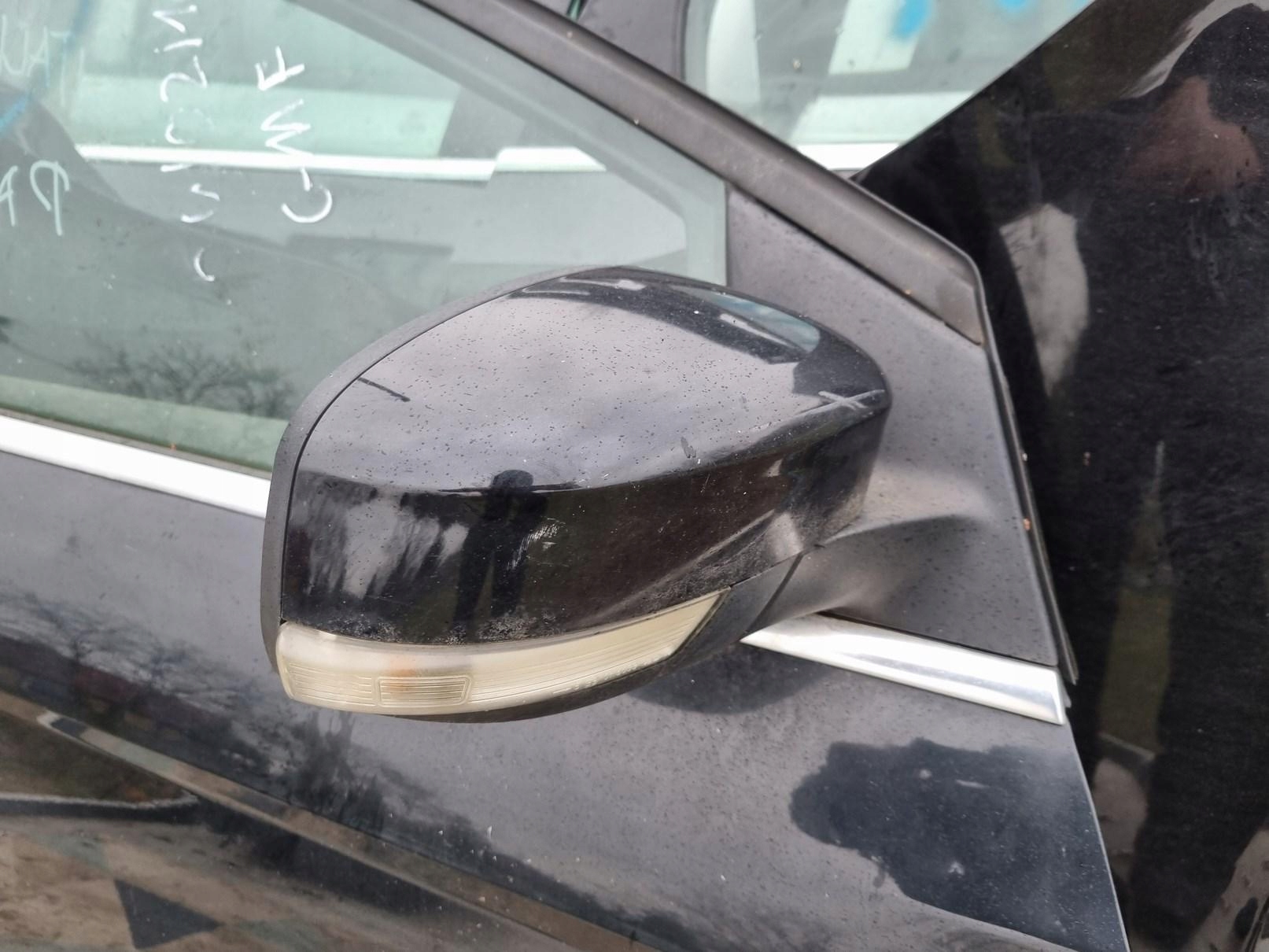 DRZWI PRAWY PRZÓD FORD FOCUS MK3 FB KOMPLETNE Producent części Ford OE