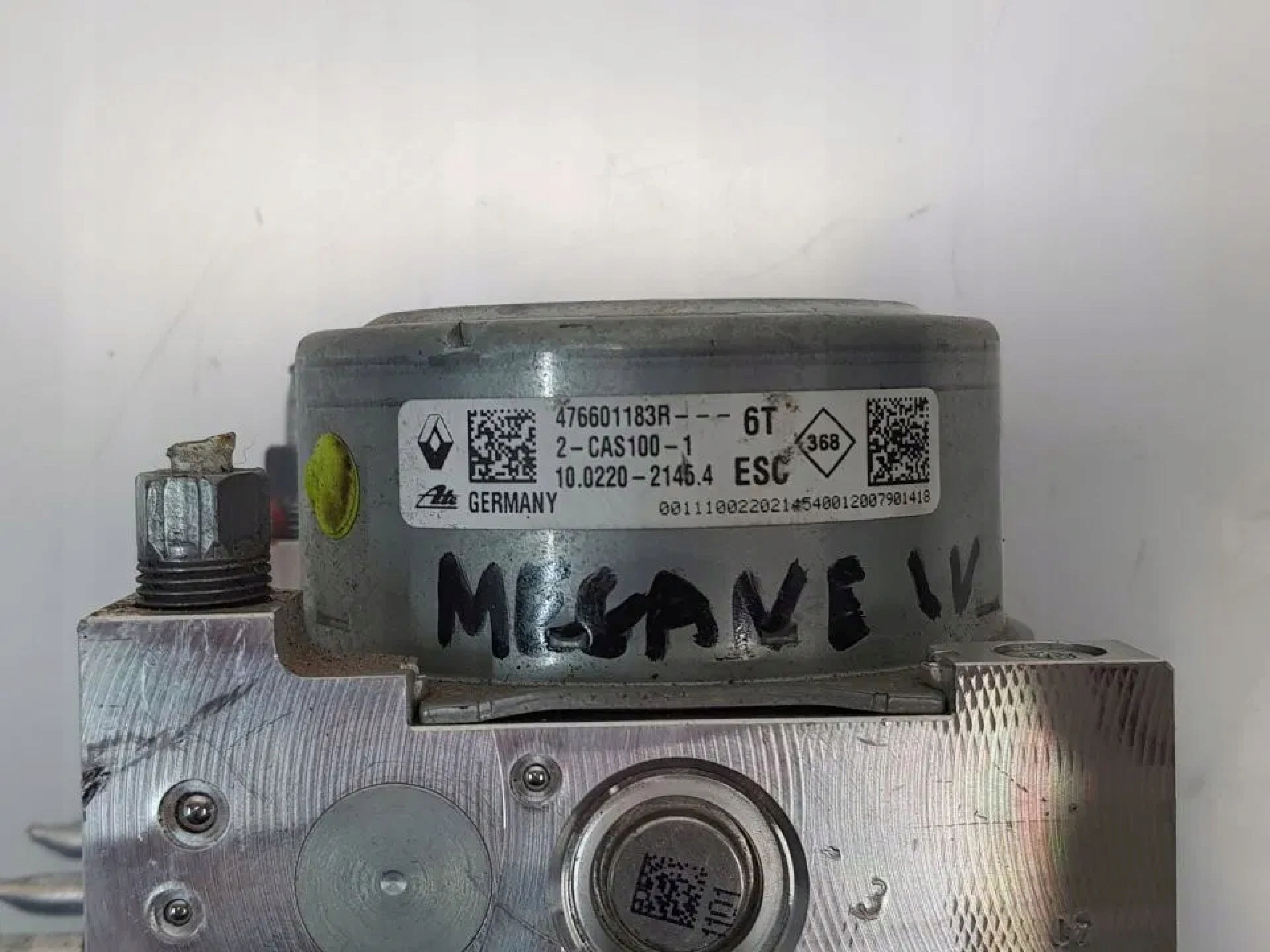насос 476601183R renault MEGANE IV