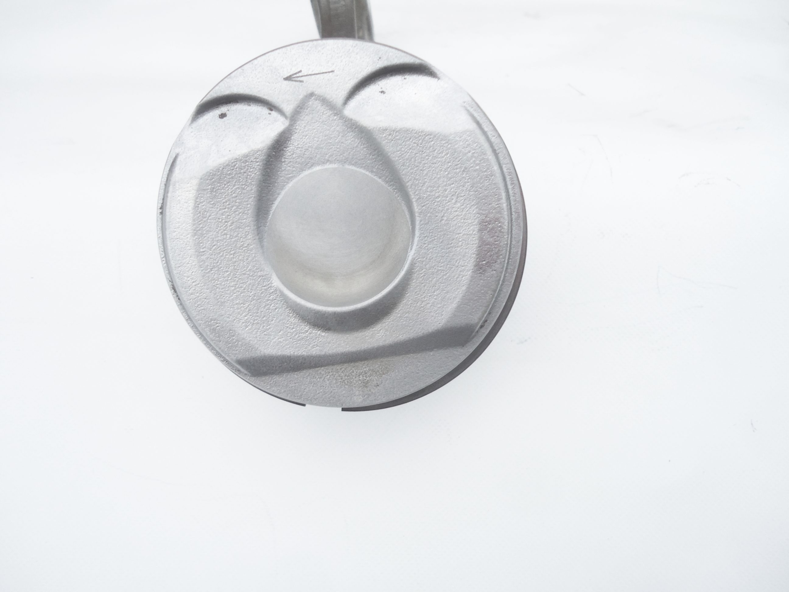 77L86 - CITROEN PEUGEOT 1.6 THP ПОРШЕНЬ ШАТУН 247