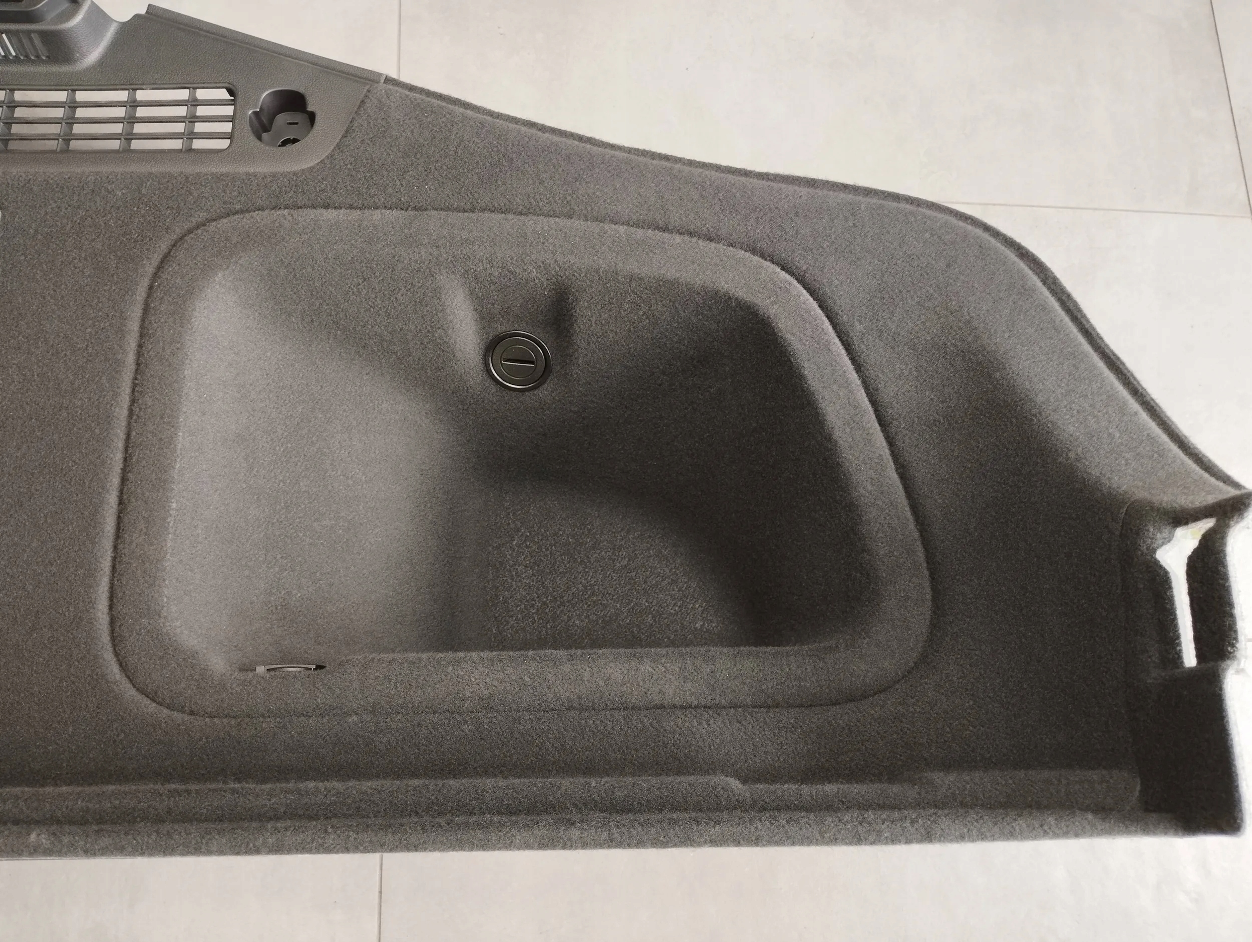 Audi A5 8T boot upholstery right 8T8863880M